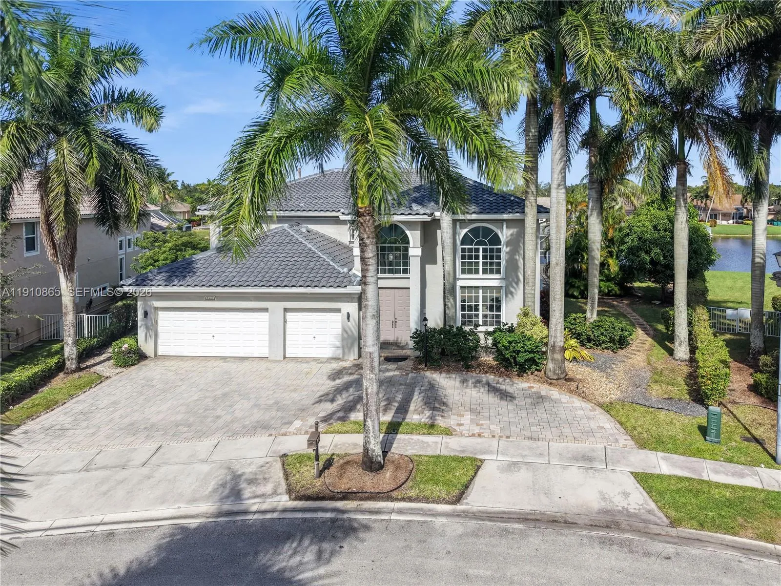 13787 Nw 19th Ct, Pembroke Pines, Florida 33028, Pembroke Pines, Florida 33028, 4 Bedrooms Bedrooms, ,3 BathroomsBathrooms,Residential,For Sale,13787 Nw 19th Ct, Pembroke Pines, Florida 33028,A11910865