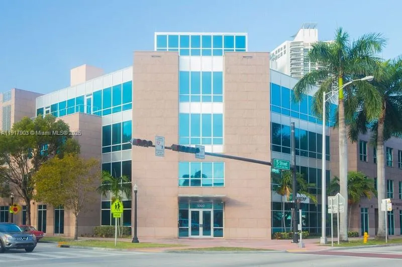 1000 5th St 103, Miami Beach, Florida 33139, Miami Beach, Florida 33139, ,Commercial Lease,For Rent,1000 5th St 103, Miami Beach, Florida 33139,A11917903
