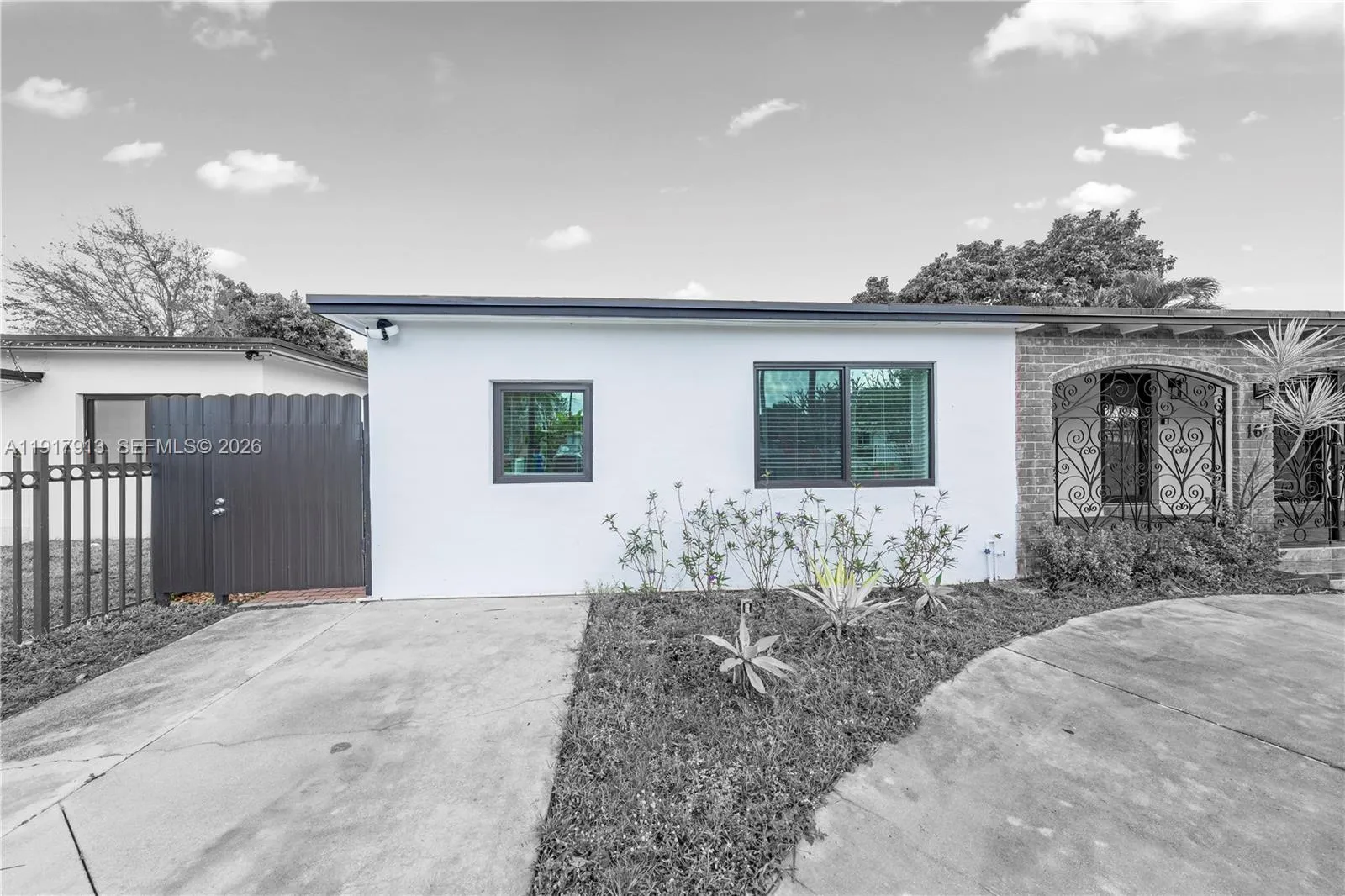 161 Sw 52nd Ct 161, Miami, Florida 33134, Miami, Florida 33134, 1 Bedroom Bedrooms, ,1 BathroomBathrooms,Residential Lease,For Rent,161 Sw 52nd Ct 161, Miami, Florida 33134,A11917913