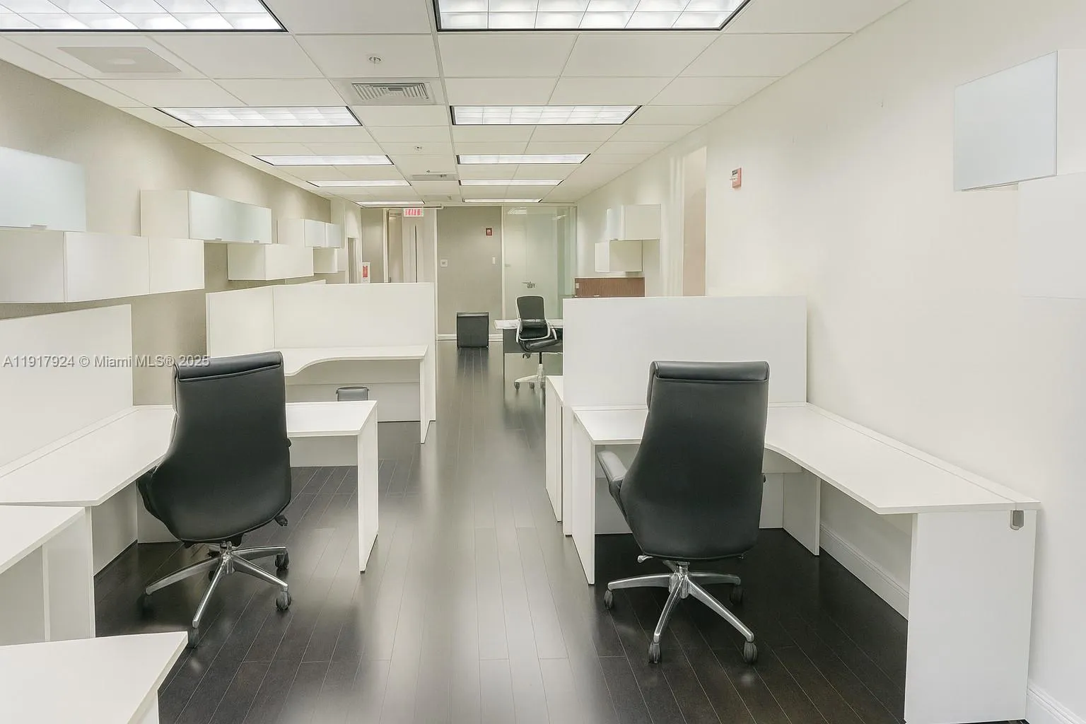 1000 5th St 303, Miami Beach, Florida 33139, Miami Beach, Florida 33139, ,Commercial Lease,For Rent,1000 5th St 303, Miami Beach, Florida 33139,A11917924