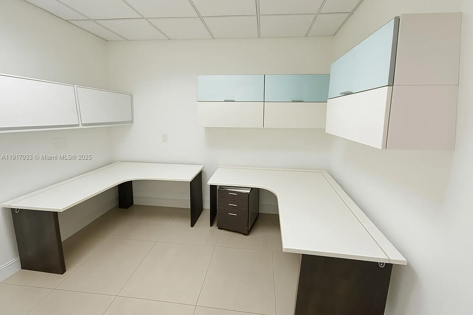 1000 5th St 304, Miami Beach, Florida 33139, Miami Beach, Florida 33139, ,Commercial Lease,For Rent,1000 5th St 304, Miami Beach, Florida 33139,A11917933