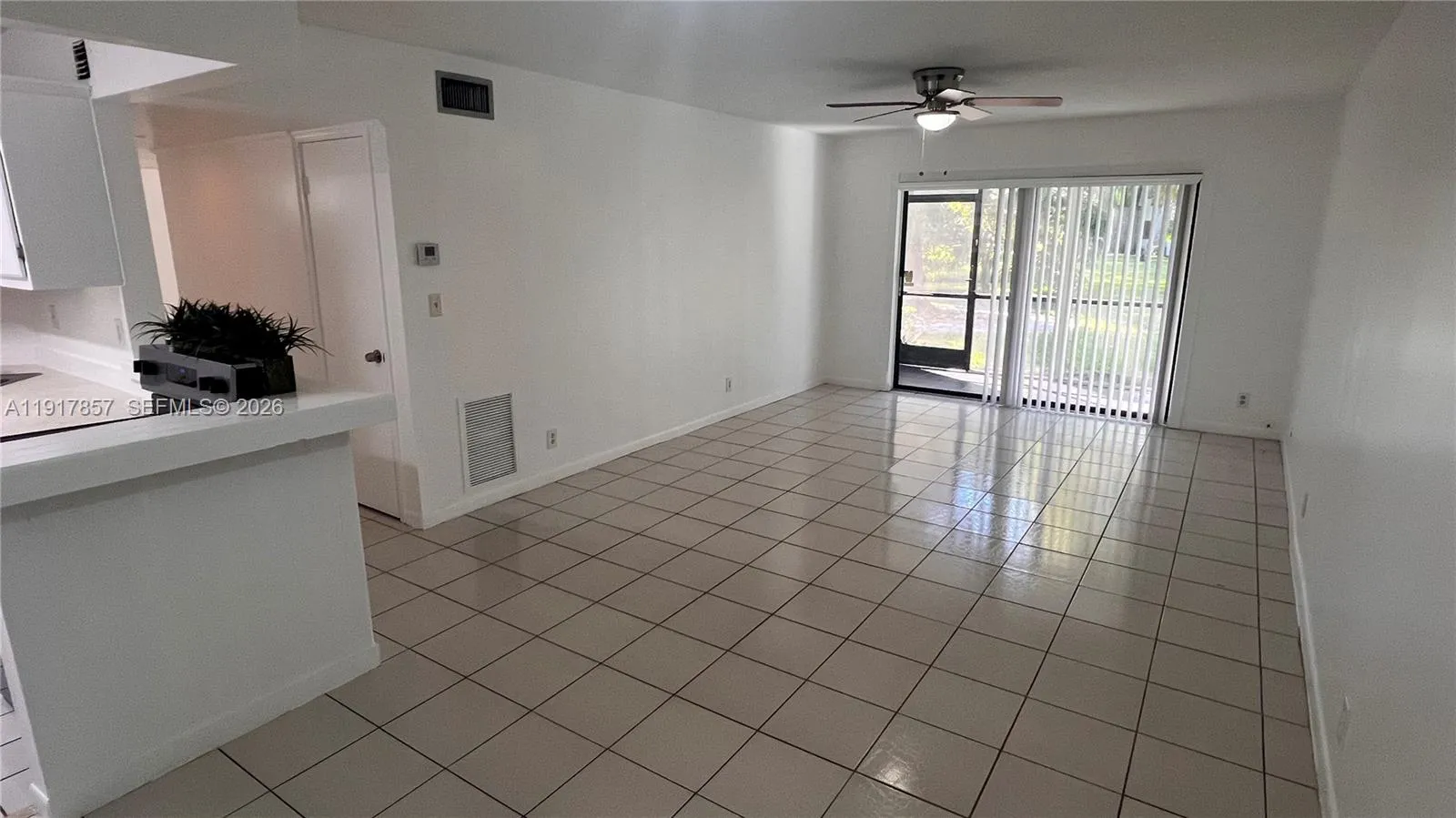 3105 Oakland Shores Dr J106, Oakland Park, Florida, Oakland Park, Florida 33309, 2 Bedrooms Bedrooms, ,2 BathroomsBathrooms,Residential,For Sale,3105 Oakland Shores Dr J106, Oakland Park, Florida,A11917857