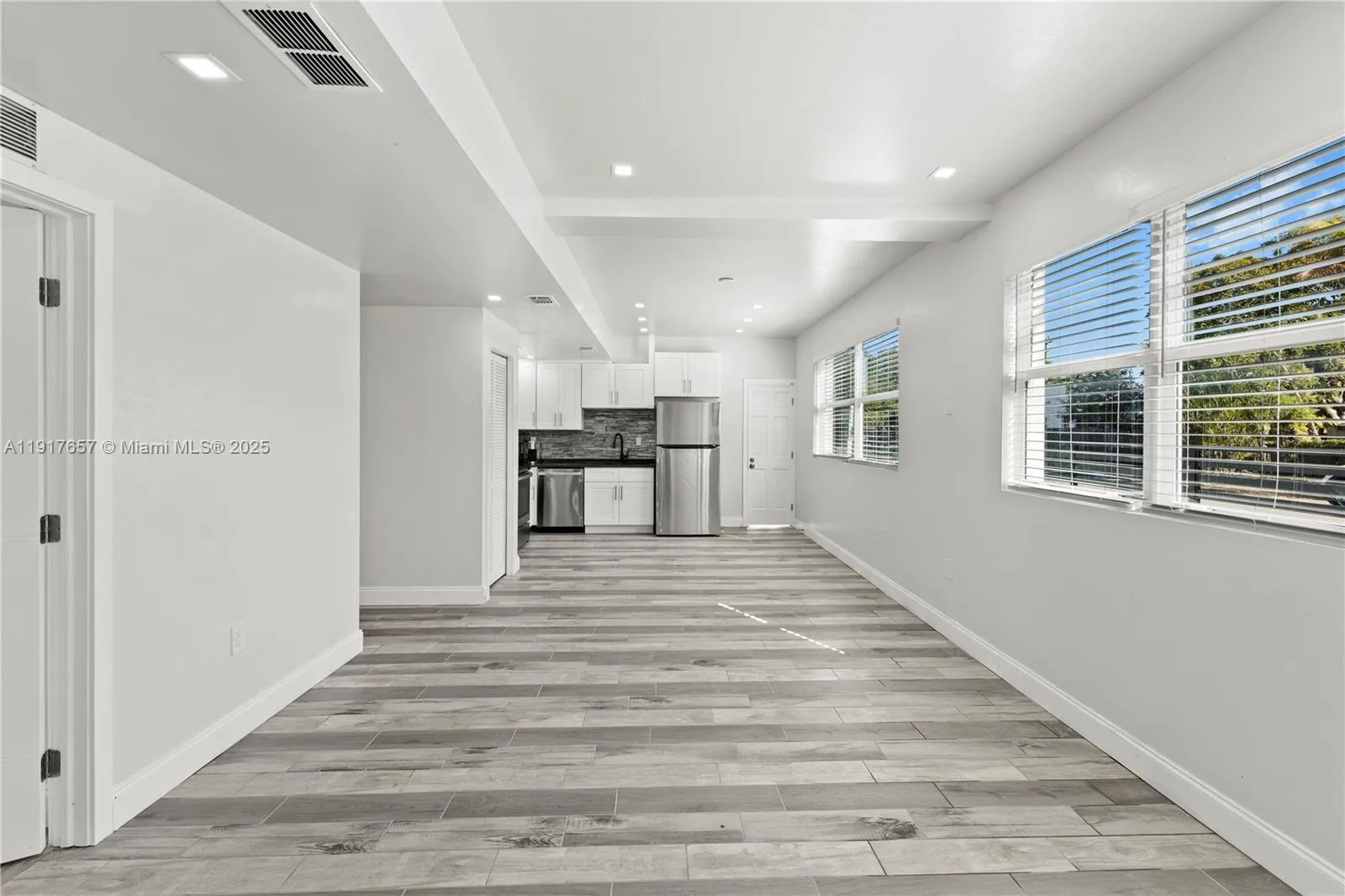305 NW 58th St unfurnished