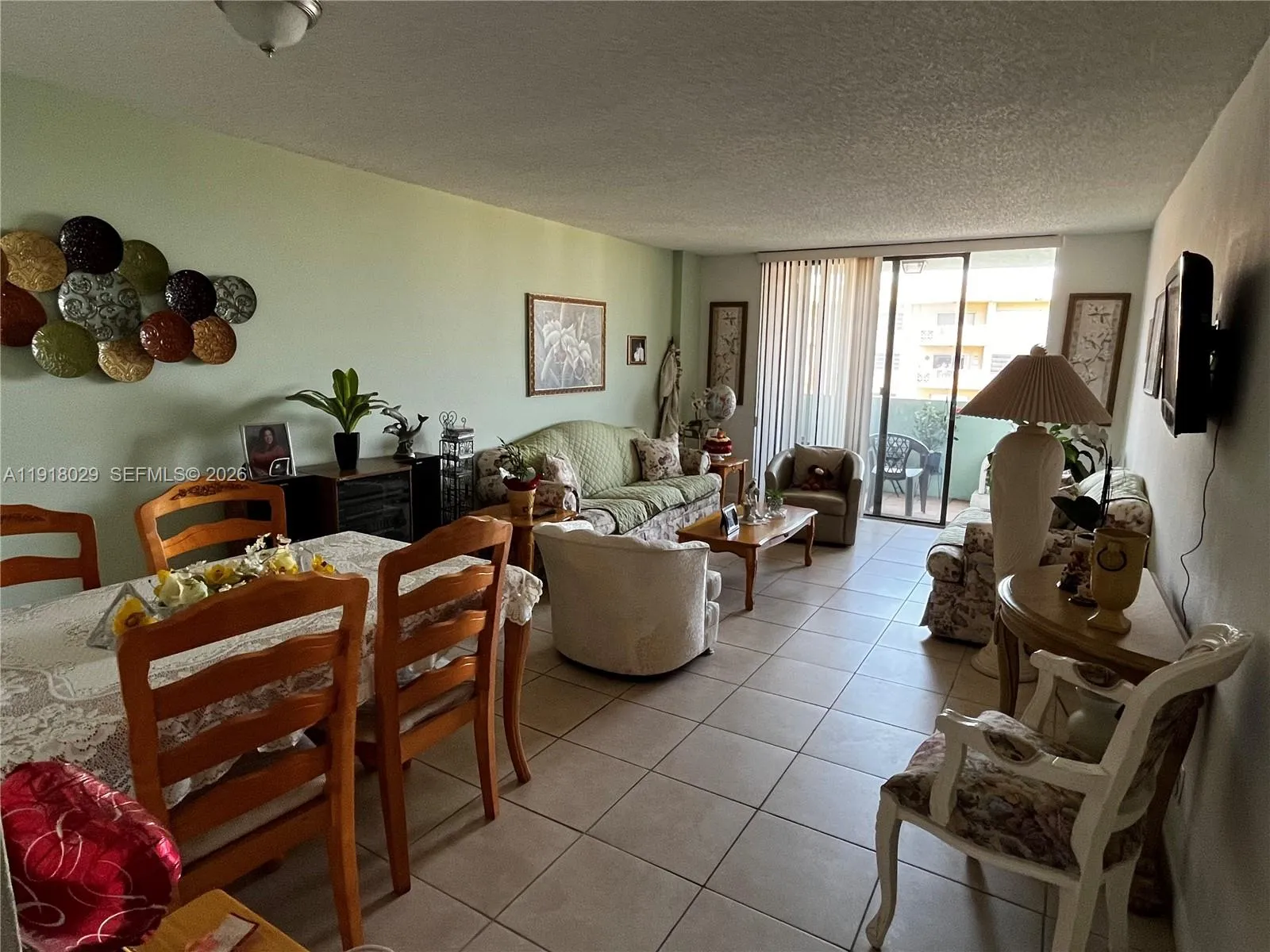 Hialeah, Florida 33012, 1 Bedroom Bedrooms, ,1 BathroomBathrooms,Residential Lease,For Rent,A11918029