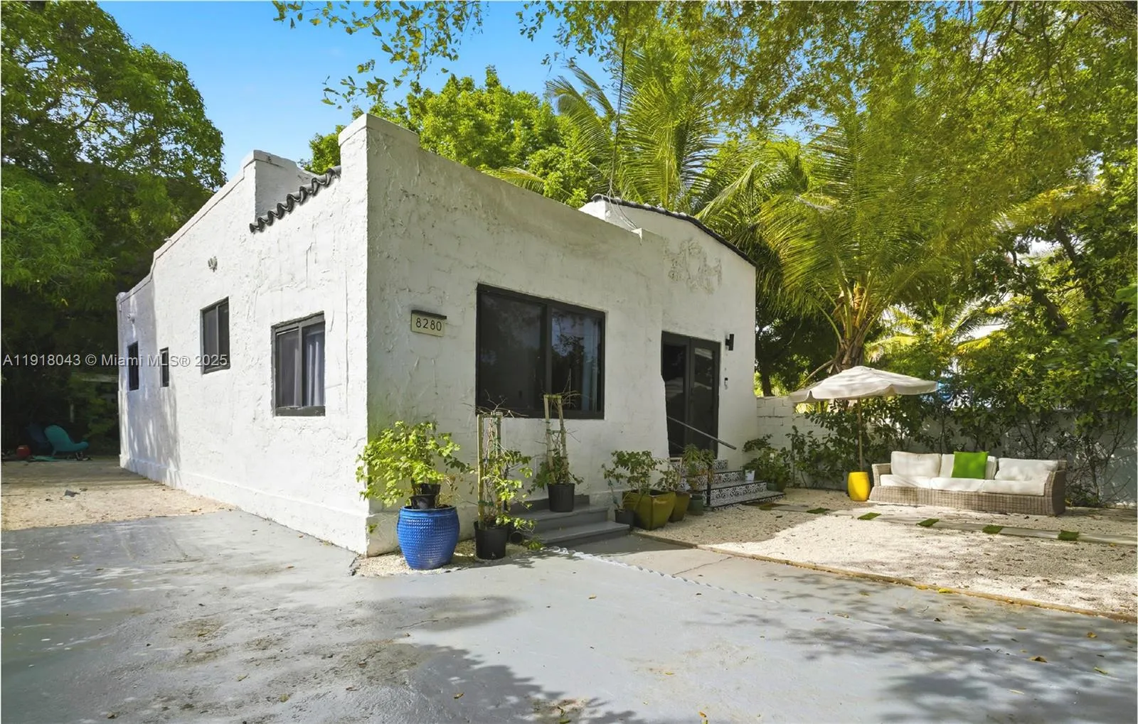 8270 Ne 1st Pl, Miami, Florida 33138, Miami, Florida 33138, ,Commercial Lease,For Rent,8270 Ne 1st Pl, Miami, Florida 33138,A11918043