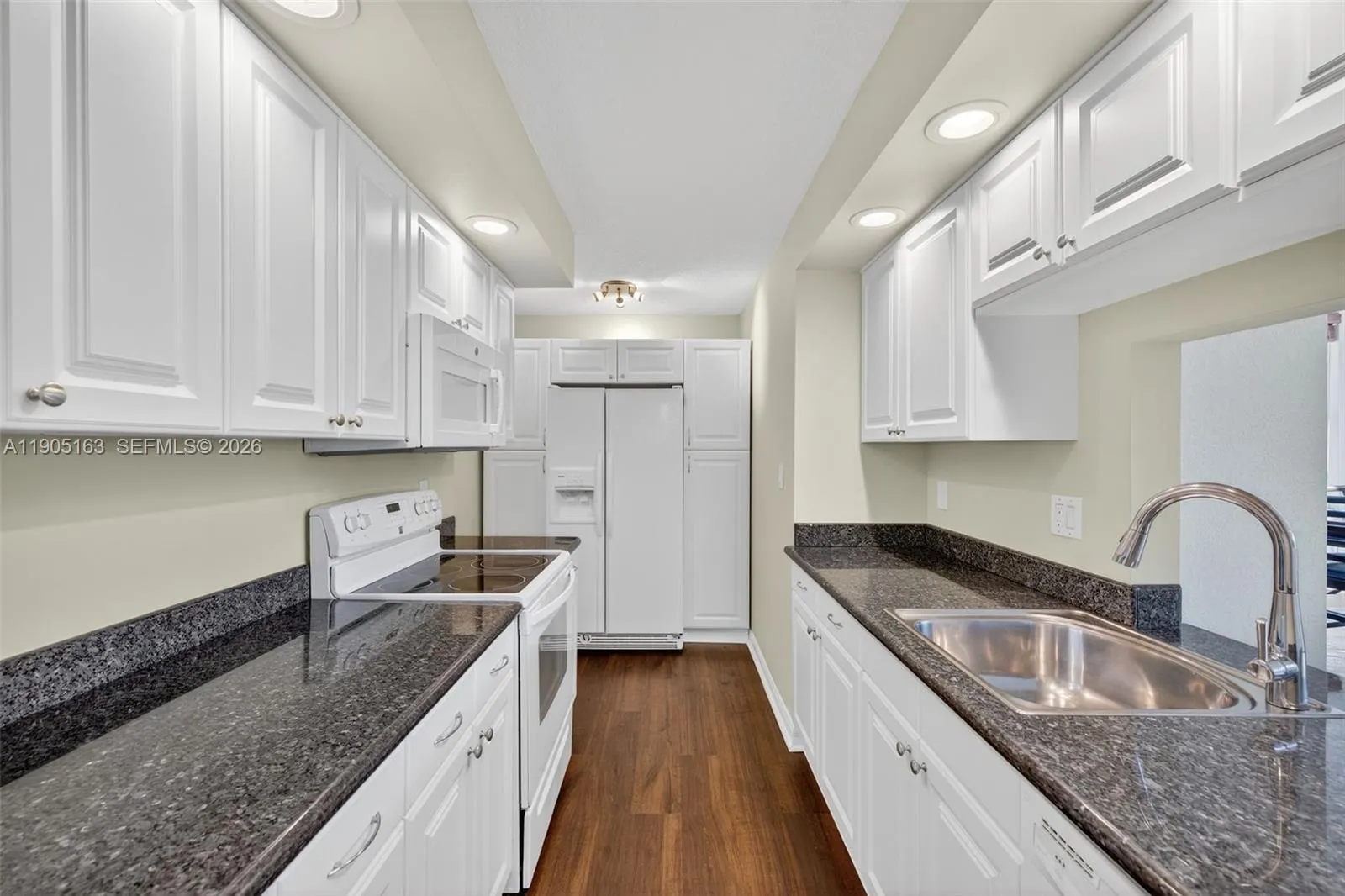 Pompano Beach, Florida 33062, Pompano Beach, Florida 33062, 2 Bedrooms Bedrooms, ,1 BathroomBathrooms,Residential,For Sale, Pompano Beach, Florida 33062,A11905163