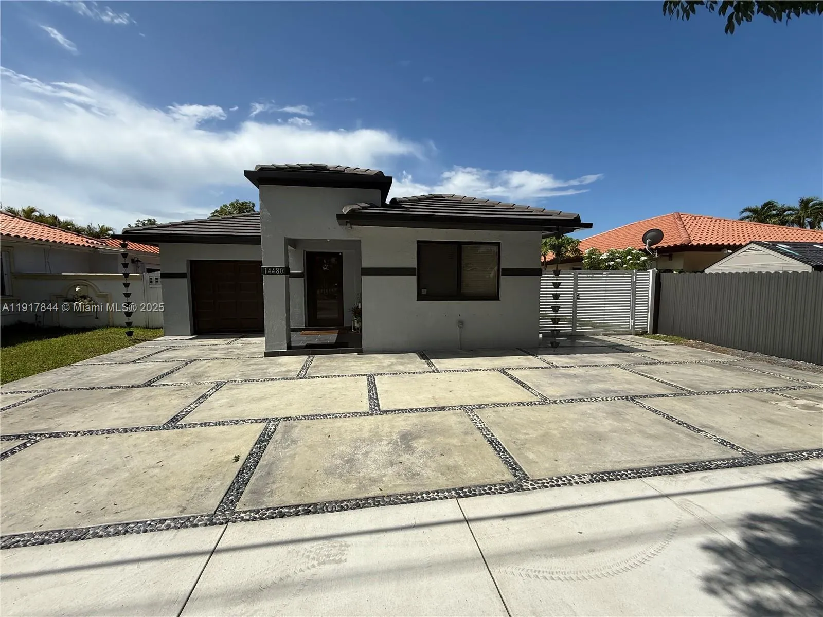 14480 Sw 112th St, Miami, Florida 33186, Miami, Florida 33186, 3 Bedrooms Bedrooms, ,2 BathroomsBathrooms,Residential Lease,For Rent,14480 Sw 112th St, Miami, Florida 33186,A11917844