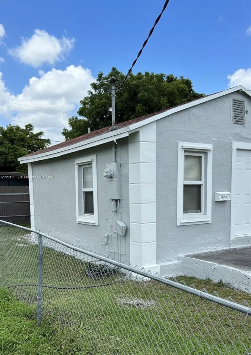 2103 Nw 57th St, Miami, Florida 33142, Miami, Florida 33142, ,Residential Income,For Sale,2103 Nw 57th St, Miami, Florida 33142,A11915652