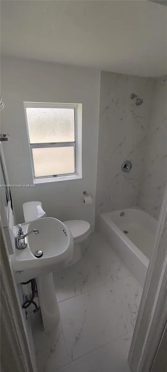 2103 Nw 57th St, Miami, Florida 33142, Miami, Florida 33142, ,Residential Income,For Sale,2103 Nw 57th St, Miami, Florida 33142,A11915652