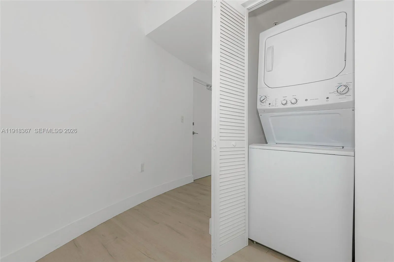 6580 Indian Creek Dr 310, Miami Beach, Florida 331, Miami Beach, Florida 33141, 2 Bedrooms Bedrooms, ,2 BathroomsBathrooms,Residential,For Sale,6580 Indian Creek Dr 310, Miami Beach, Florida 331,A11918367