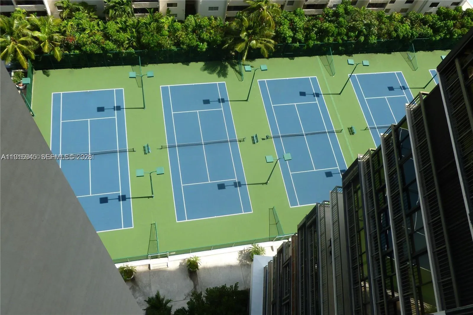 2333 Brickell Ave 2215, Miami, Florida 33129, Miami, Florida 33129, 2 Bedrooms Bedrooms, ,2 BathroomsBathrooms,Residential Lease,For Rent,2333 Brickell Ave 2215, Miami, Florida 33129,A11916945