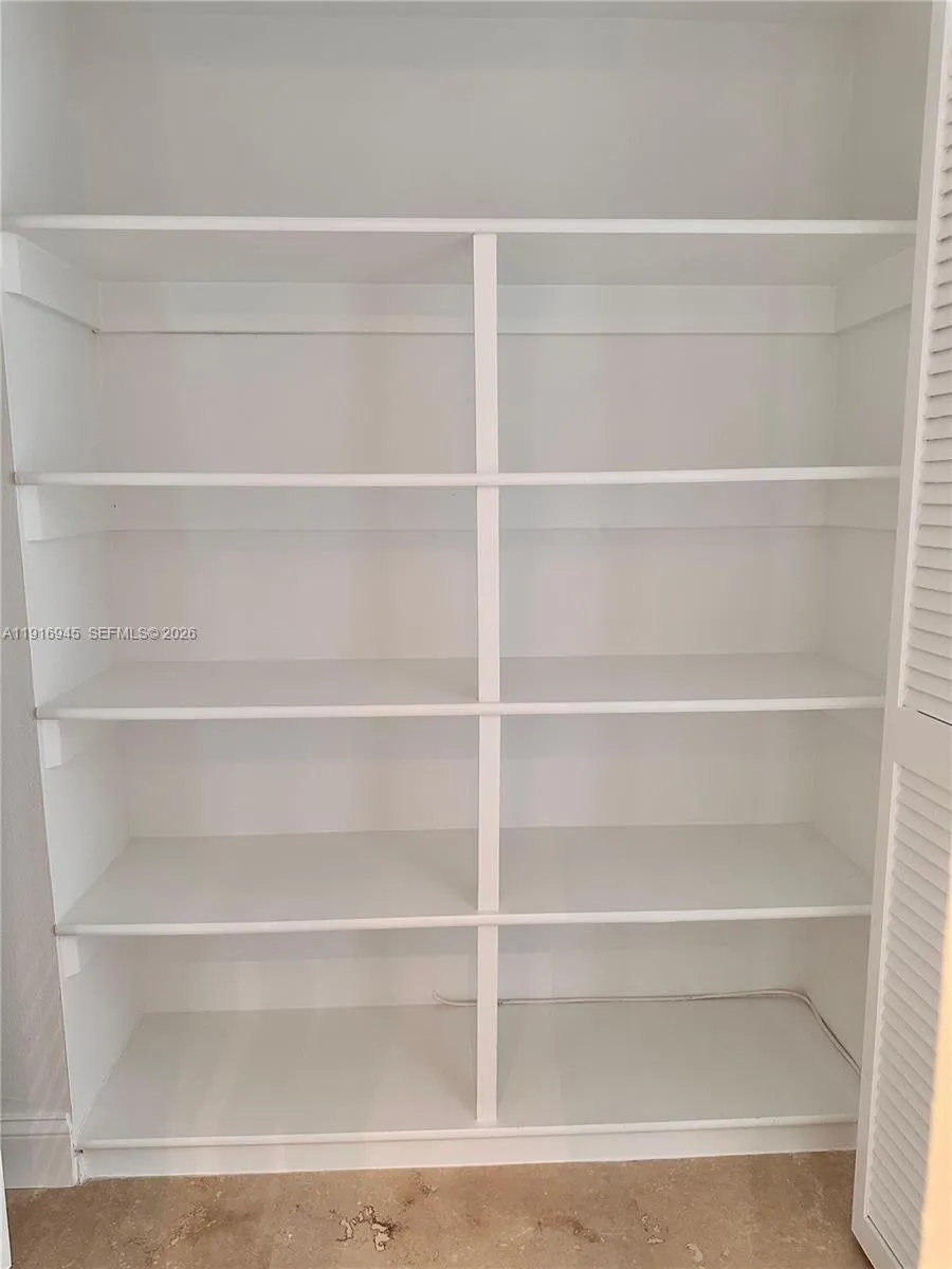 2333 Brickell Ave 2215, Miami, Florida 33129, Miami, Florida 33129, 2 Bedrooms Bedrooms, ,2 BathroomsBathrooms,Residential Lease,For Rent,2333 Brickell Ave 2215, Miami, Florida 33129,A11916945