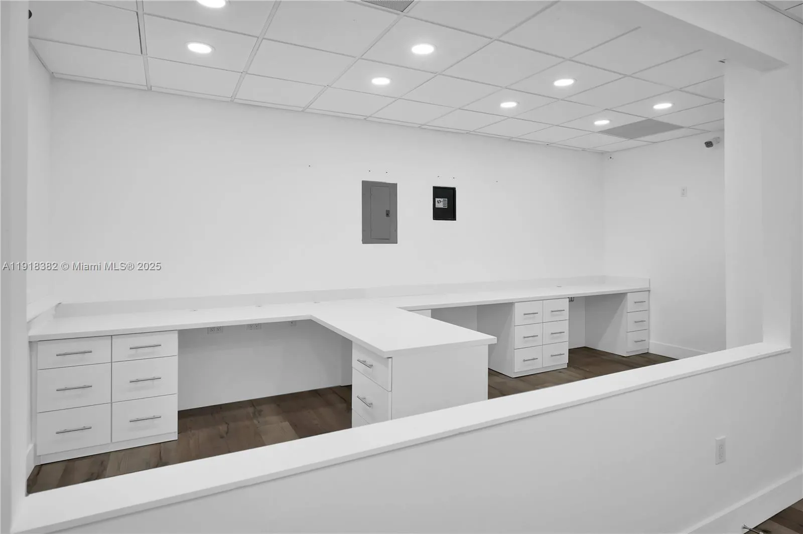 7311 Nw 12th St 29, Miami, Florida 33126, Miami, Florida 33126, ,Commercial Sale,For Sale,7311 Nw 12th St 29, Miami, Florida 33126,A11918382
