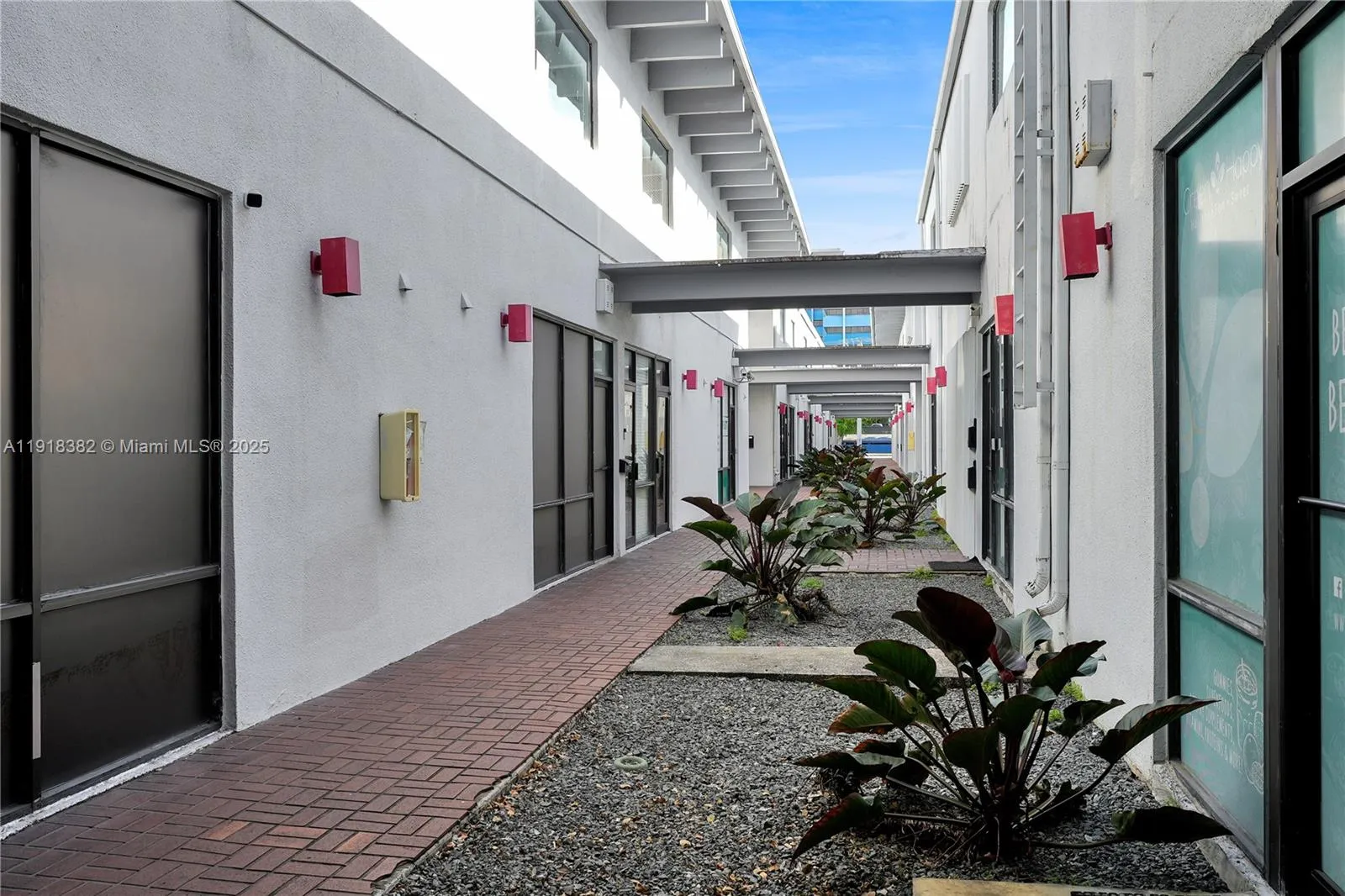 7311 Nw 12th St 29, Miami, Florida 33126, Miami, Florida 33126, ,Commercial Sale,For Sale,7311 Nw 12th St 29, Miami, Florida 33126,A11918382