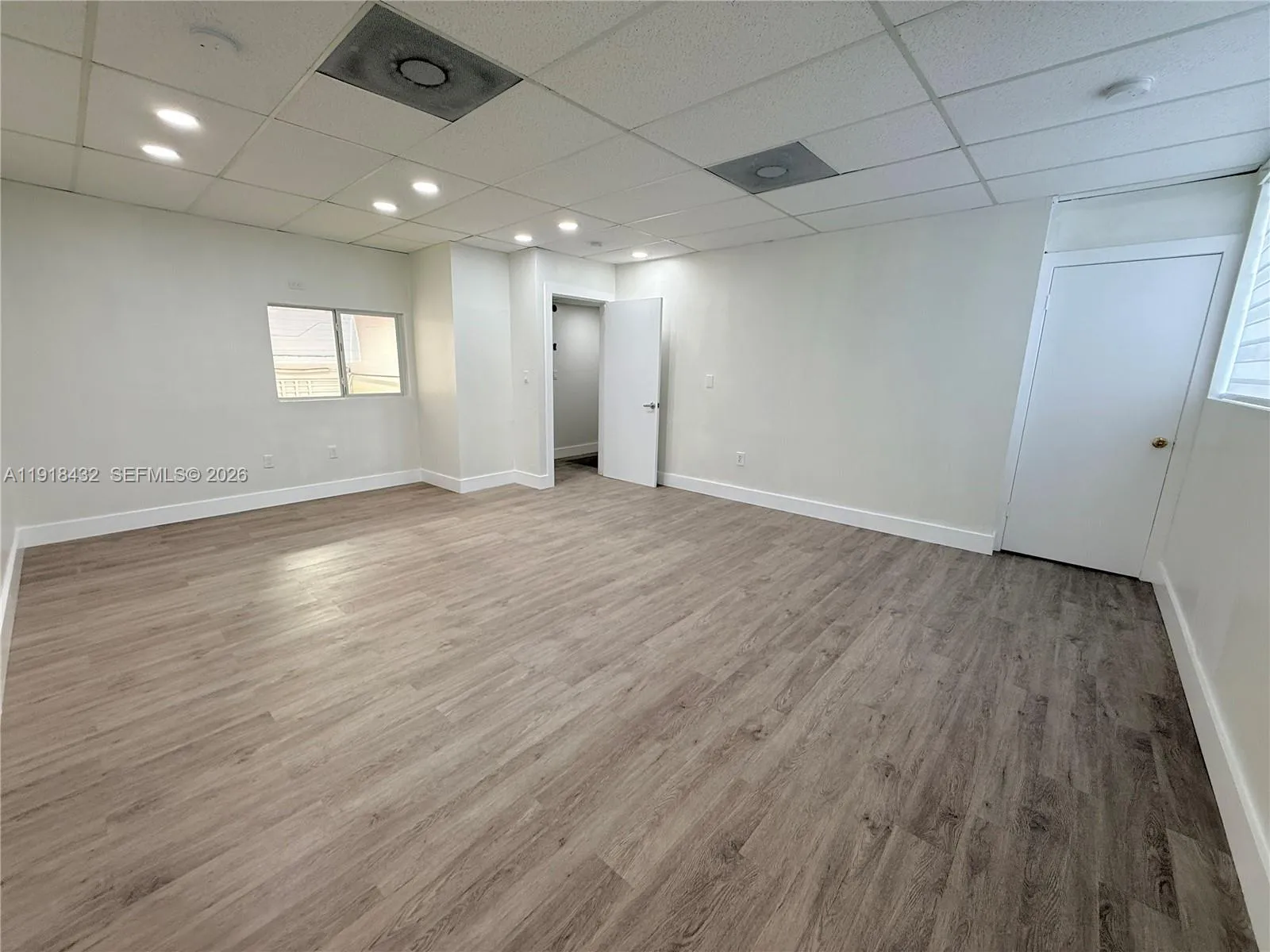 7311 Nw 12th St 3, Miami, Florida 33126, Miami, Florida 33126, ,Commercial Lease,For Rent,7311 Nw 12th St 3, Miami, Florida 33126,A11918432
