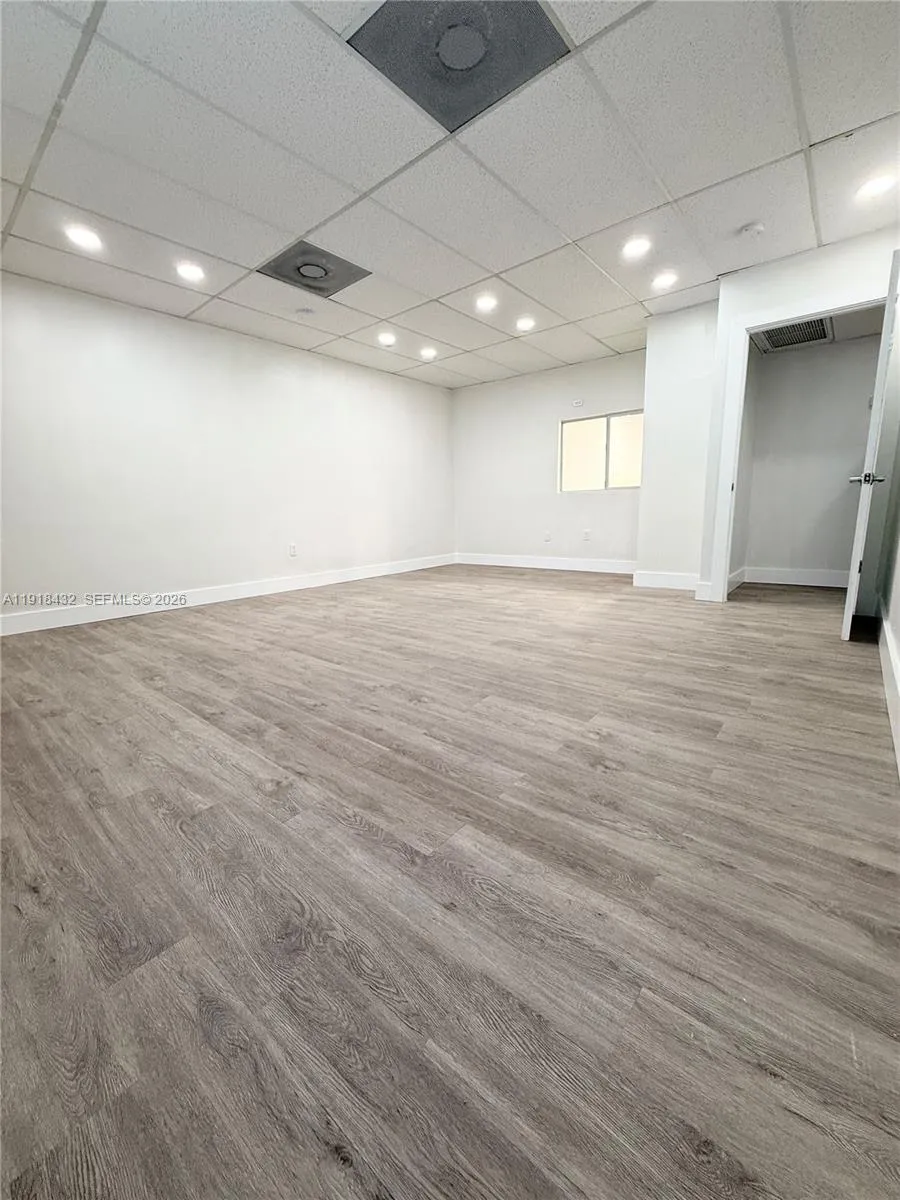 7311 Nw 12th St 3, Miami, Florida 33126, Miami, Florida 33126, ,Commercial Lease,For Rent,7311 Nw 12th St 3, Miami, Florida 33126,A11918432