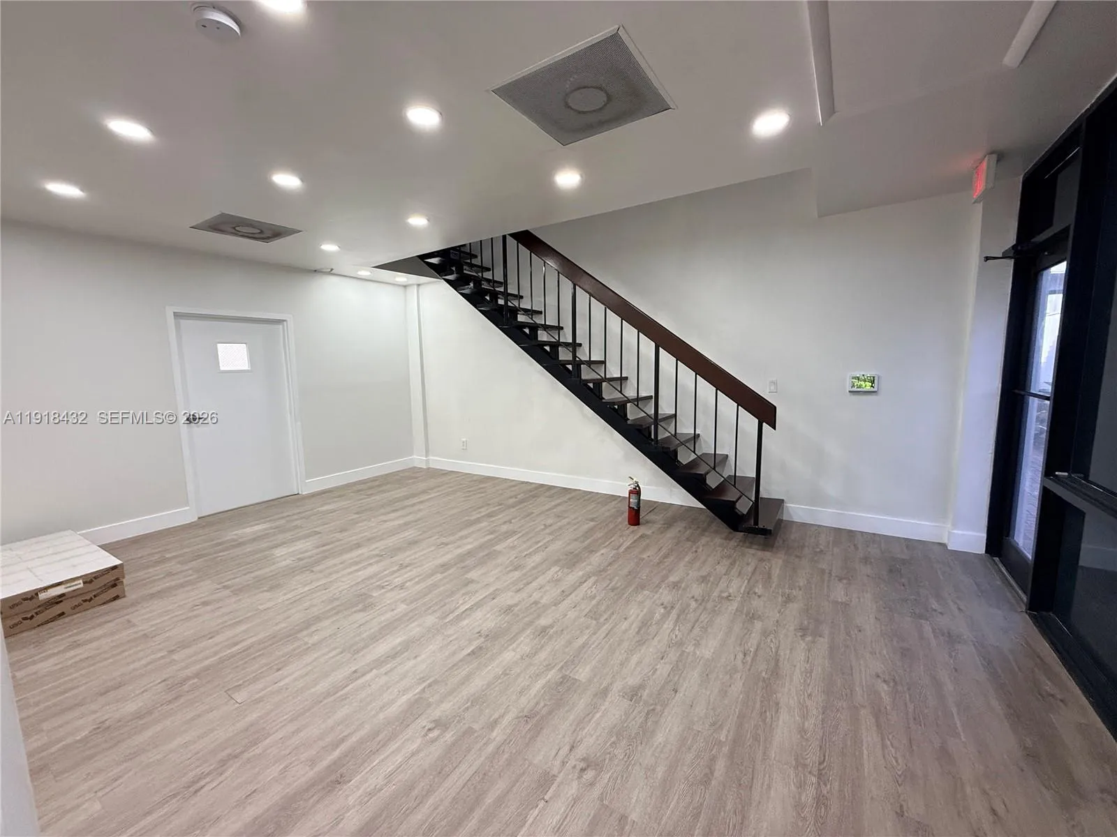 7311 Nw 12th St 3, Miami, Florida 33126, Miami, Florida 33126, ,Commercial Lease,For Rent,7311 Nw 12th St 3, Miami, Florida 33126,A11918432