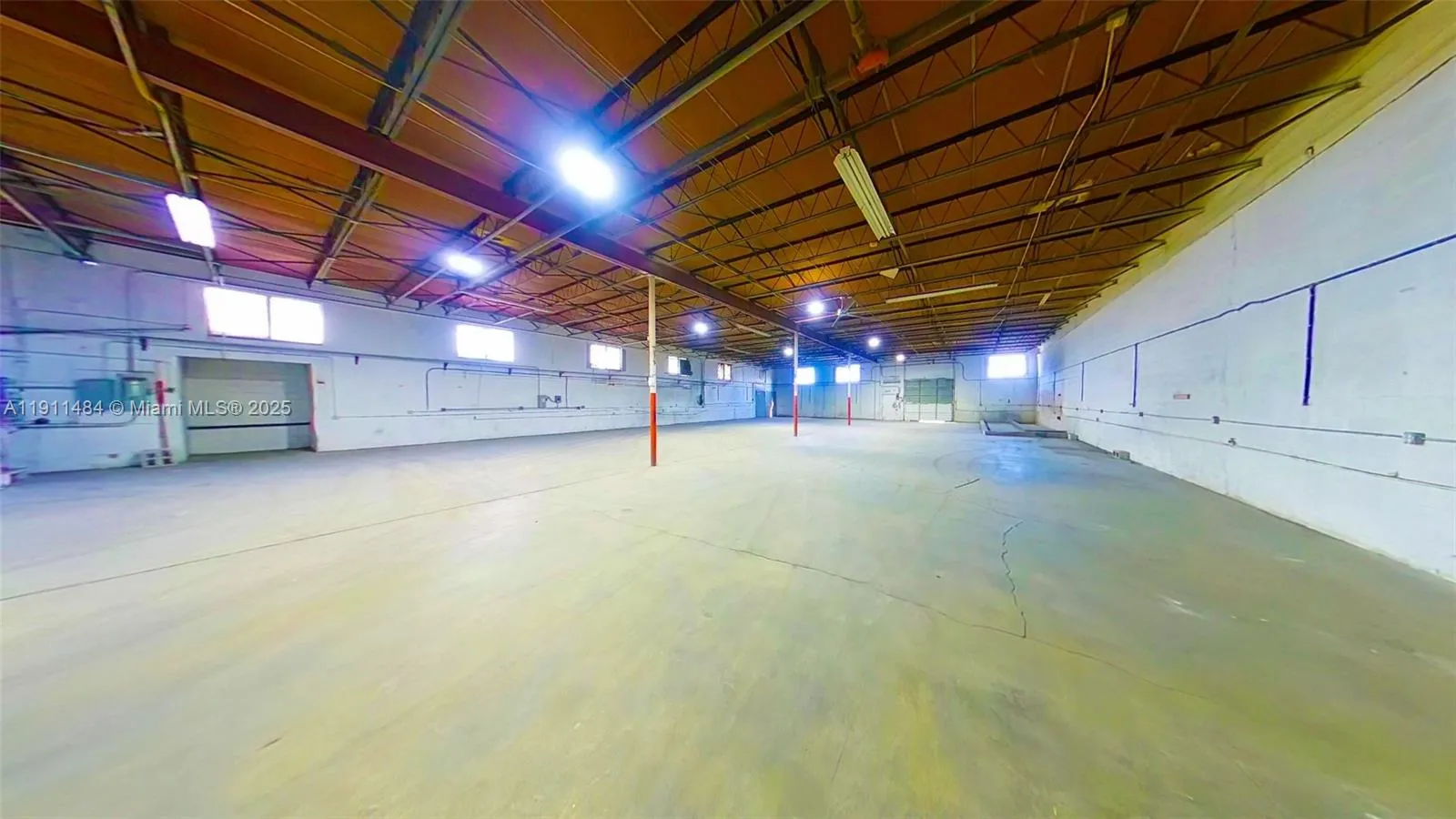 3171 E 11th Ave 3171, Hialeah, Florida 33013, Hialeah, Florida 33013, ,Commercial Lease,For Rent,3171 E 11th Ave 3171, Hialeah, Florida 33013,A11911484