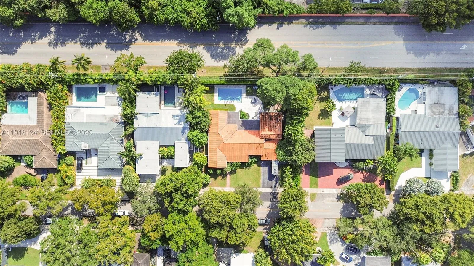 259 E Shore Dr, Miami, Florida 33133, Miami, Florida 33133, 4 Bedrooms Bedrooms, ,3 BathroomsBathrooms,Residential,For Sale,259 E Shore Dr, Miami, Florida 33133,A11918134