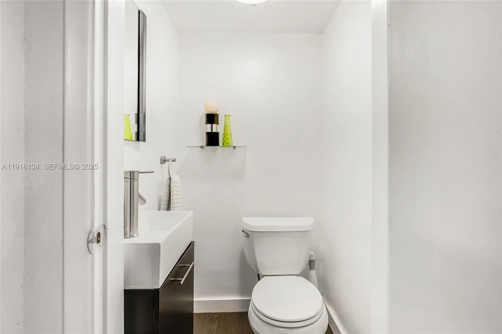 259 E Shore Dr, Miami, Florida 33133, Miami, Florida 33133, 4 Bedrooms Bedrooms, ,3 BathroomsBathrooms,Residential,For Sale,259 E Shore Dr, Miami, Florida 33133,A11918134