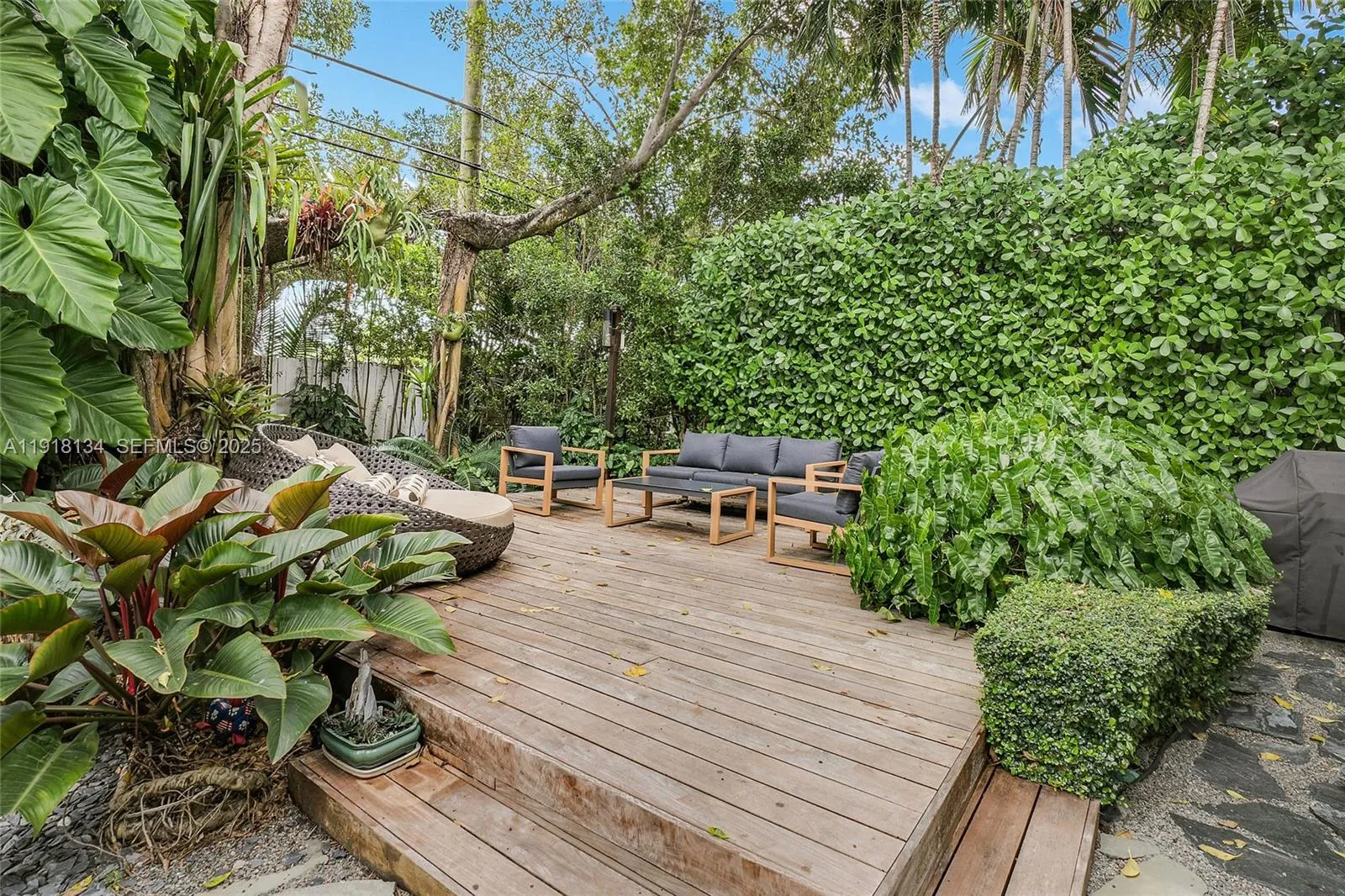 259 E Shore Dr, Miami, Florida 33133, Miami, Florida 33133, 4 Bedrooms Bedrooms, ,3 BathroomsBathrooms,Residential,For Sale,259 E Shore Dr, Miami, Florida 33133,A11918134