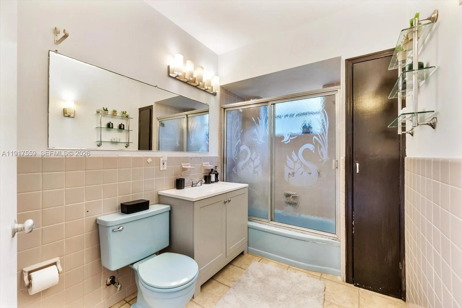700 S Shore Dr, Miami Beach, Florida 33141, Miami Beach, Florida 33141, 2 Bedrooms Bedrooms, ,2 BathroomsBathrooms,Residential,For Sale,700 S Shore Dr, Miami Beach, Florida 33141,A11917559