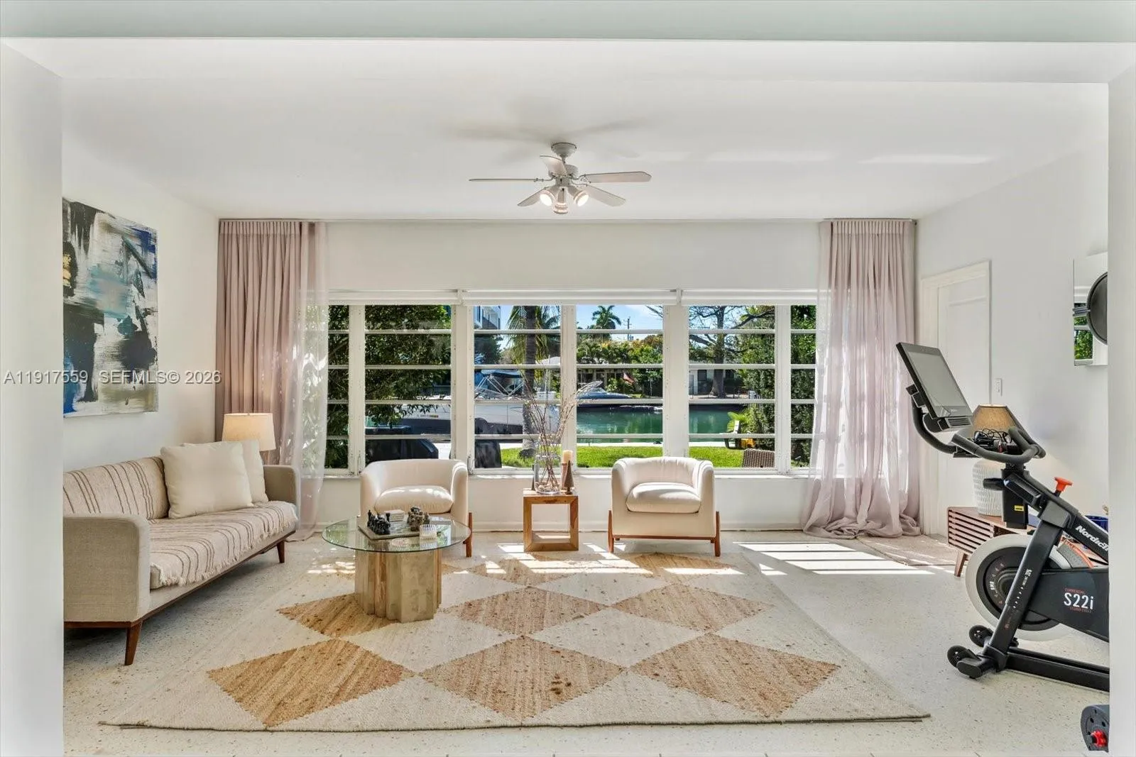 700 S Shore Dr, Miami Beach, Florida 33141, Miami Beach, Florida 33141, 2 Bedrooms Bedrooms, ,2 BathroomsBathrooms,Residential,For Sale,700 S Shore Dr, Miami Beach, Florida 33141,A11917559