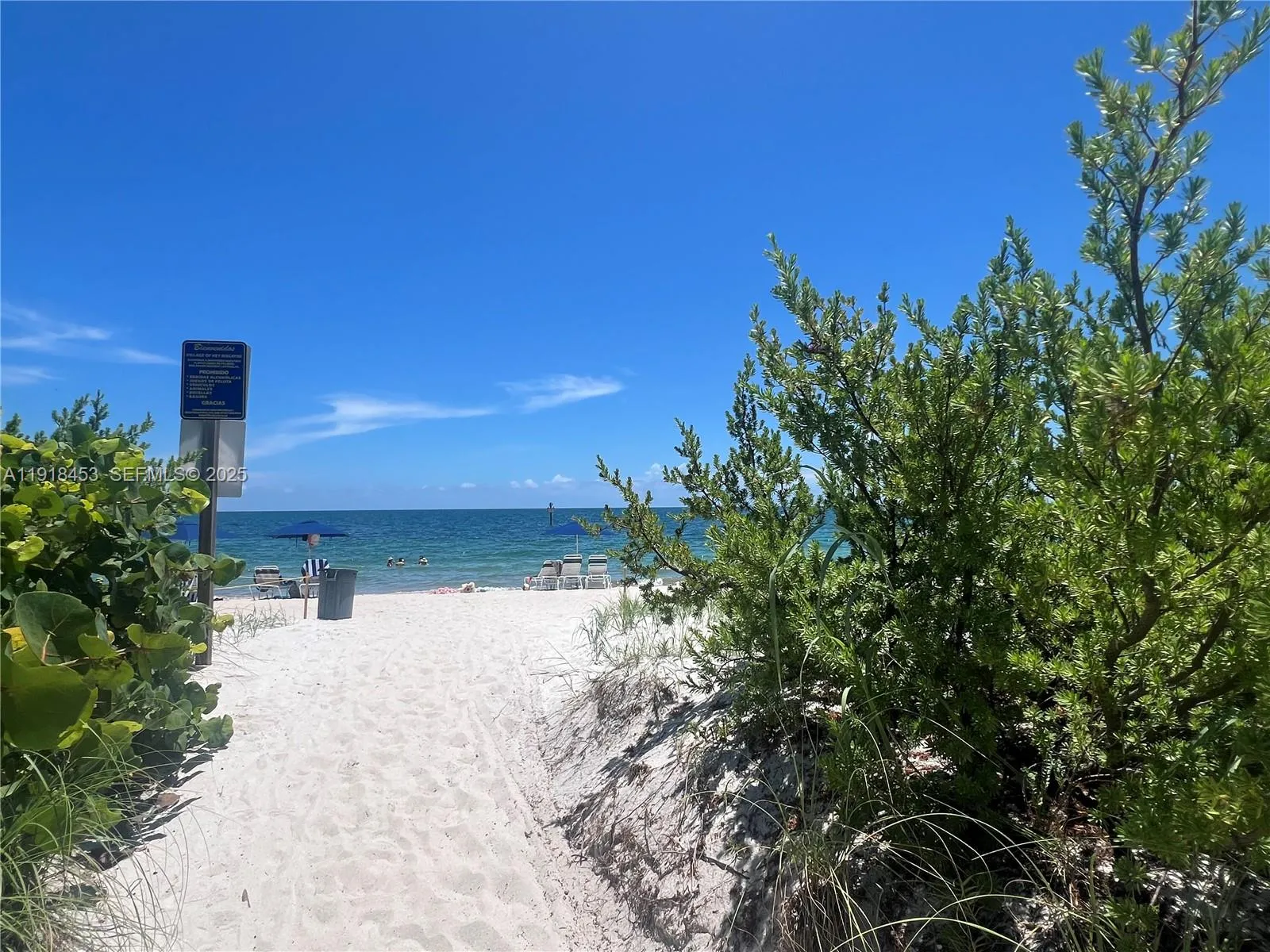 605 Ocean Dr 2l, Key Biscayne, Florida 33149, Key Biscayne, Florida 33149, 3 Bedrooms Bedrooms, ,3 BathroomsBathrooms,Residential,For Sale,605 Ocean Dr 2l, Key Biscayne, Florida 33149,A11918453
