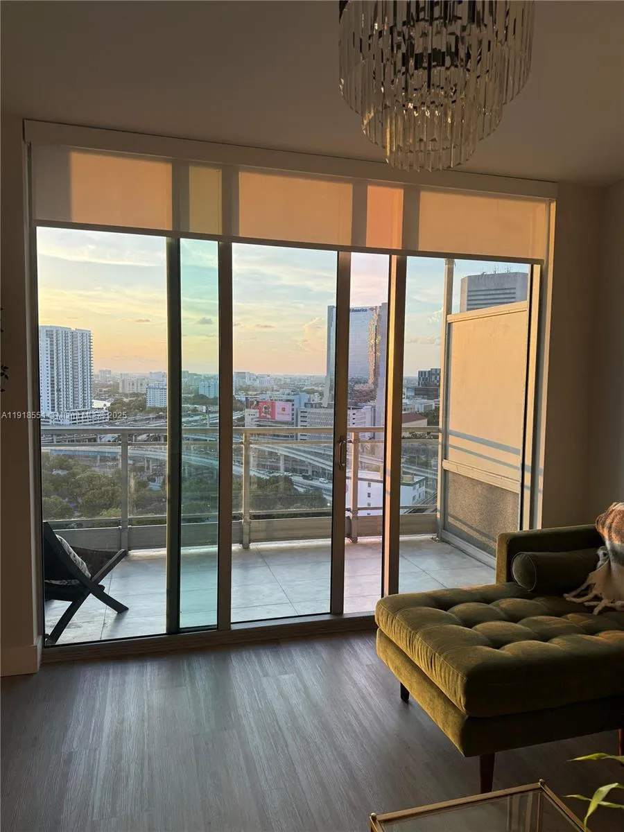 90 Sw 3rd St 2108, Miami, Florida 33130, Miami, Florida 33130, 1 Bedroom Bedrooms, ,1 BathroomBathrooms,Residential Lease,For Rent,90 Sw 3rd St 2108, Miami, Florida 33130,A11918551