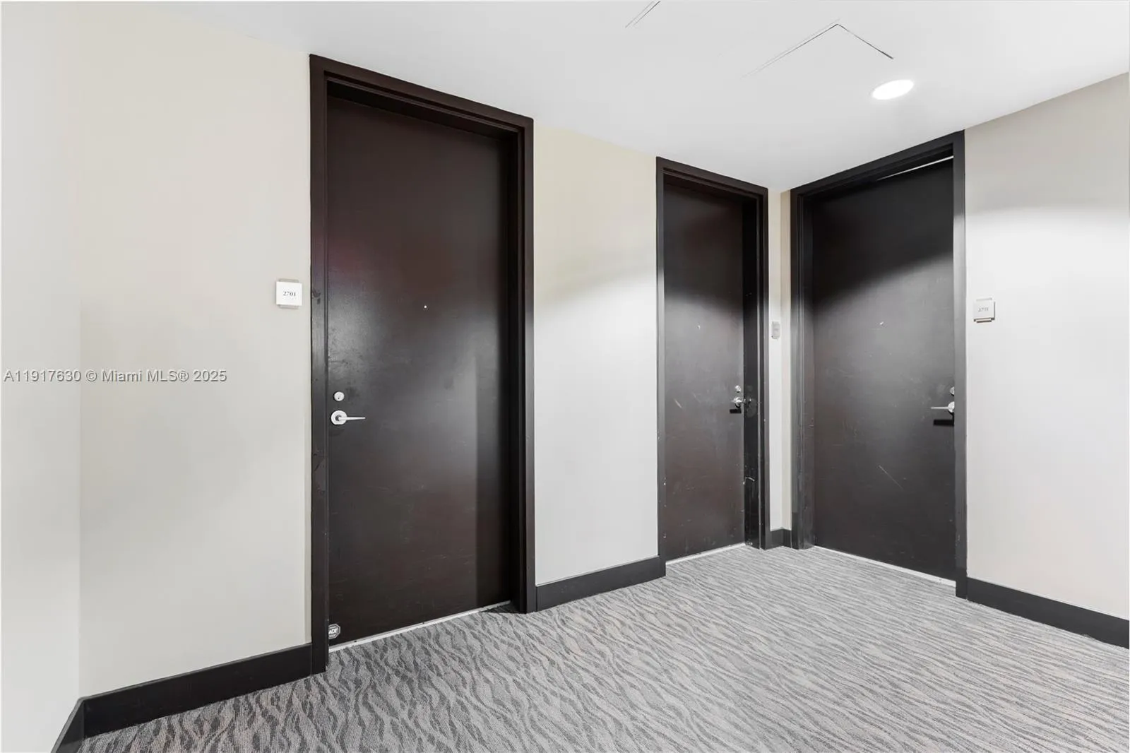 79 Sw 12th St 2701-s, Miami, Florida 33130, Miami, Florida 33130, 2 Bedrooms Bedrooms, ,2 BathroomsBathrooms,Residential,For Sale,79 Sw 12th St 2701-s, Miami, Florida 33130,A11917630