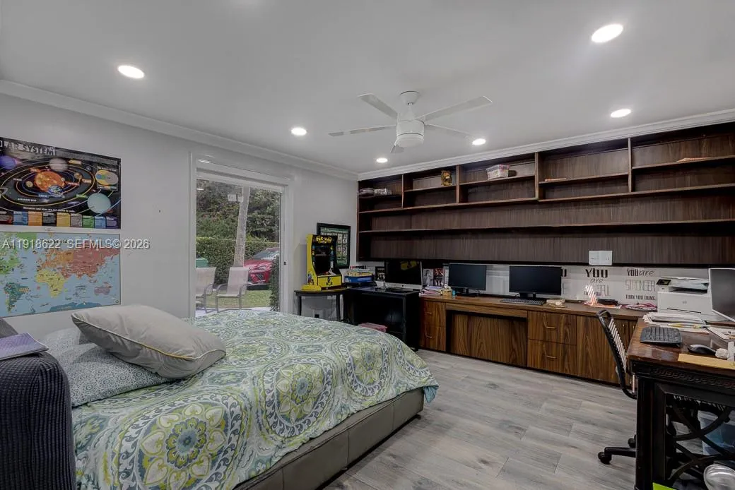 8290 Sunset Dr, Miami, Florida 33143, Miami, Florida 33143, 3 Bedrooms Bedrooms, ,3 BathroomsBathrooms,Residential,For Sale,8290 Sunset Dr, Miami, Florida 33143,A11918622