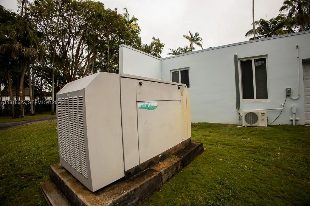 8290 Sunset Dr, Miami, Florida 33143, Miami, Florida 33143, 3 Bedrooms Bedrooms, ,3 BathroomsBathrooms,Residential,For Sale,8290 Sunset Dr, Miami, Florida 33143,A11918622