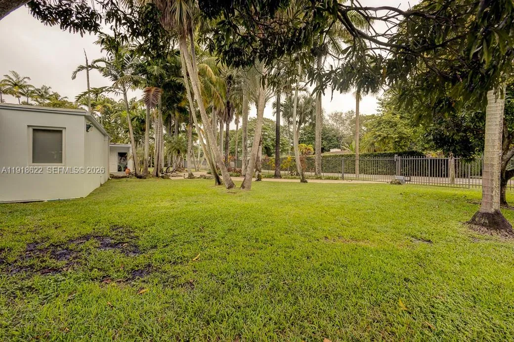 8290 Sunset Dr, Miami, Florida 33143, Miami, Florida 33143, 3 Bedrooms Bedrooms, ,3 BathroomsBathrooms,Residential,For Sale,8290 Sunset Dr, Miami, Florida 33143,A11918622