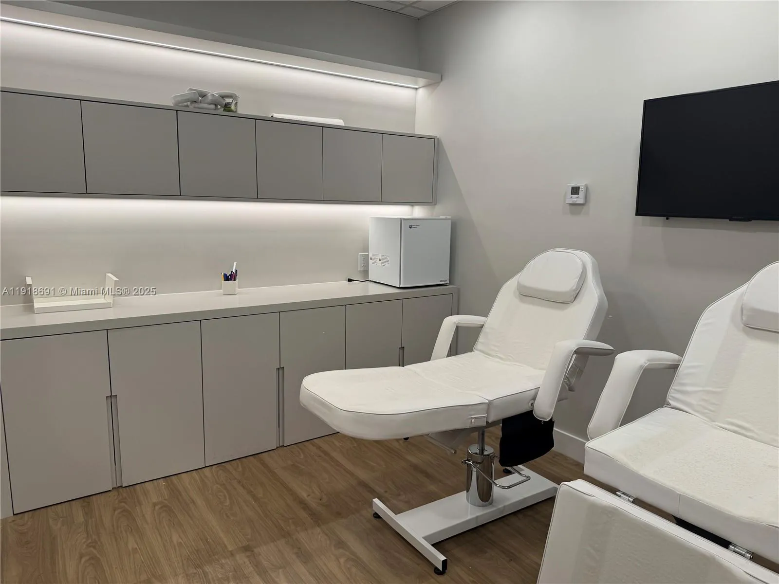 2820 Ne 214th St 1004, Aventura, Florida 33180, Aventura, Florida 33180, ,Commercial Sale,For Sale,2820 Ne 214th St 1004, Aventura, Florida 33180,A11918691