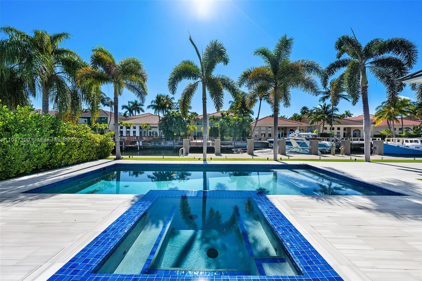 900 Washington St, Hollywood, Florida 33019, Hollywood, Florida 33019, 4 Bedrooms Bedrooms, ,4 BathroomsBathrooms,Residential,For Sale,900 Washington St, Hollywood, Florida 33019,A11917390