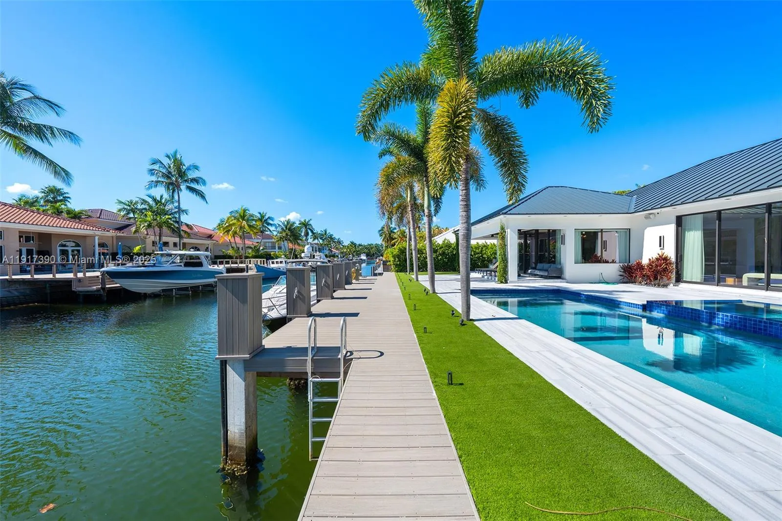 900 Washington St, Hollywood, Florida 33019, Hollywood, Florida 33019, 4 Bedrooms Bedrooms, ,4 BathroomsBathrooms,Residential,For Sale,900 Washington St, Hollywood, Florida 33019,A11917390