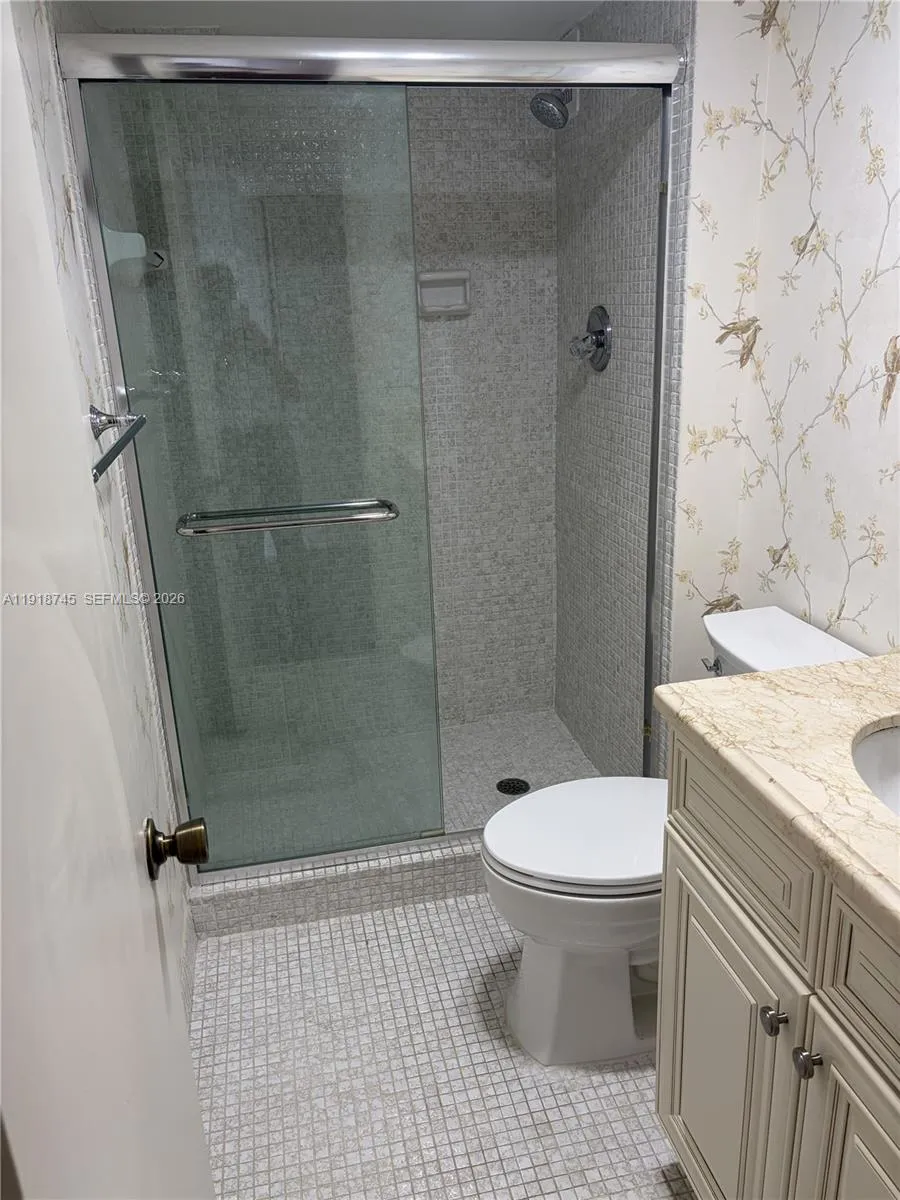 625 Biltmore Way 805, Coral Gables, Florida 33134, Coral Gables, Florida 33134, 2 Bedrooms Bedrooms, ,2 BathroomsBathrooms,Residential Lease,For Rent,625 Biltmore Way 805, Coral Gables, Florida 33134,A11918745