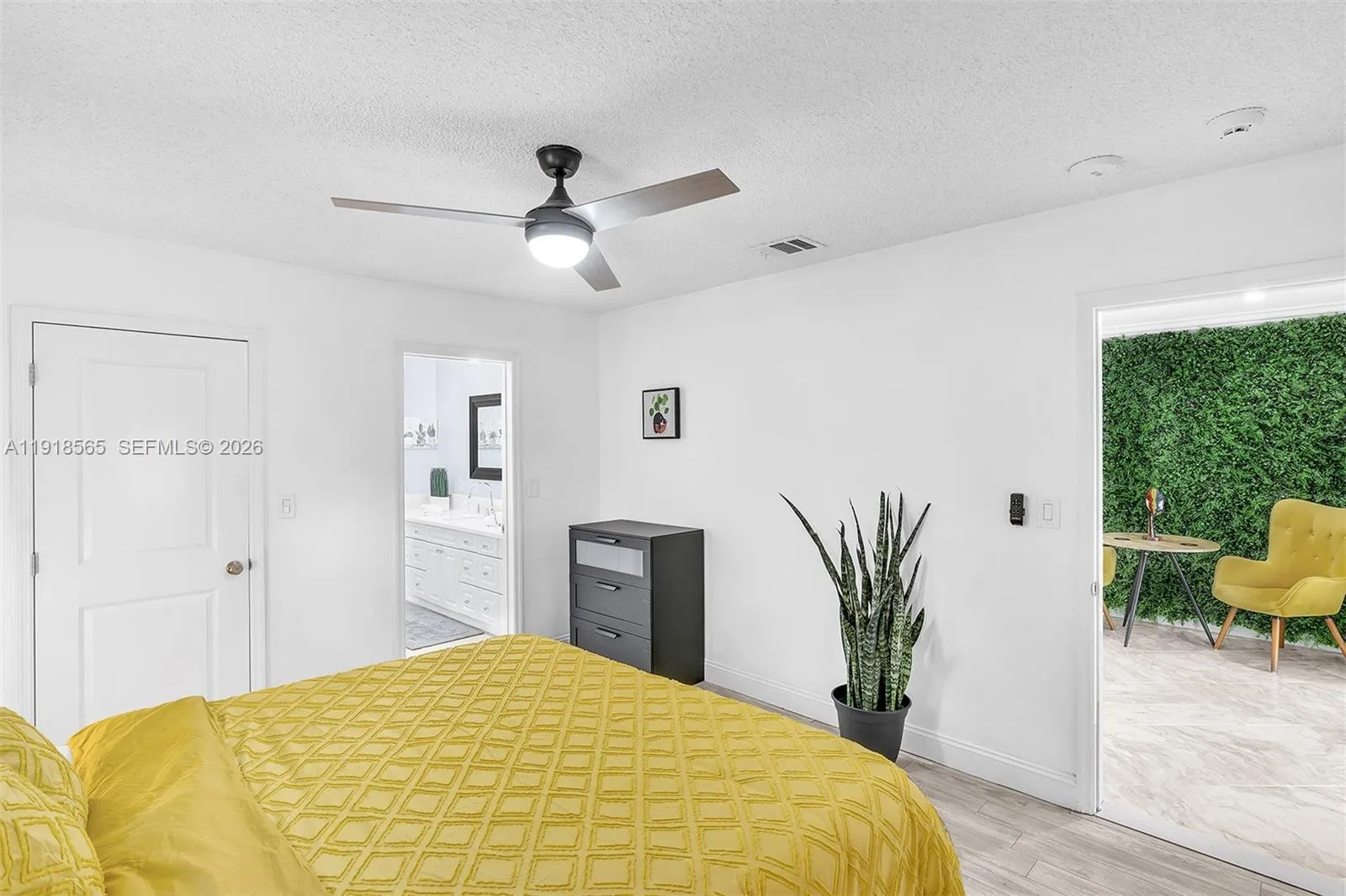 2191 Sw 27th Ln, Fort Lauderdale, Florida 33312, Fort Lauderdale, Florida 33312, 5 Bedrooms Bedrooms, ,3 BathroomsBathrooms,Residential Lease,For Rent,2191 Sw 27th Ln, Fort Lauderdale, Florida 33312,A11918565