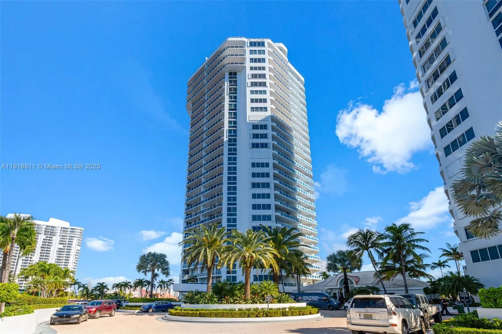 3801 Ne 207th St 603, Aventura, Florida 33180, Aventura, Florida 33180, 3 Bedrooms Bedrooms, ,3 BathroomsBathrooms,Residential,For Sale,3801 Ne 207th St 603, Aventura, Florida 33180,A11918811