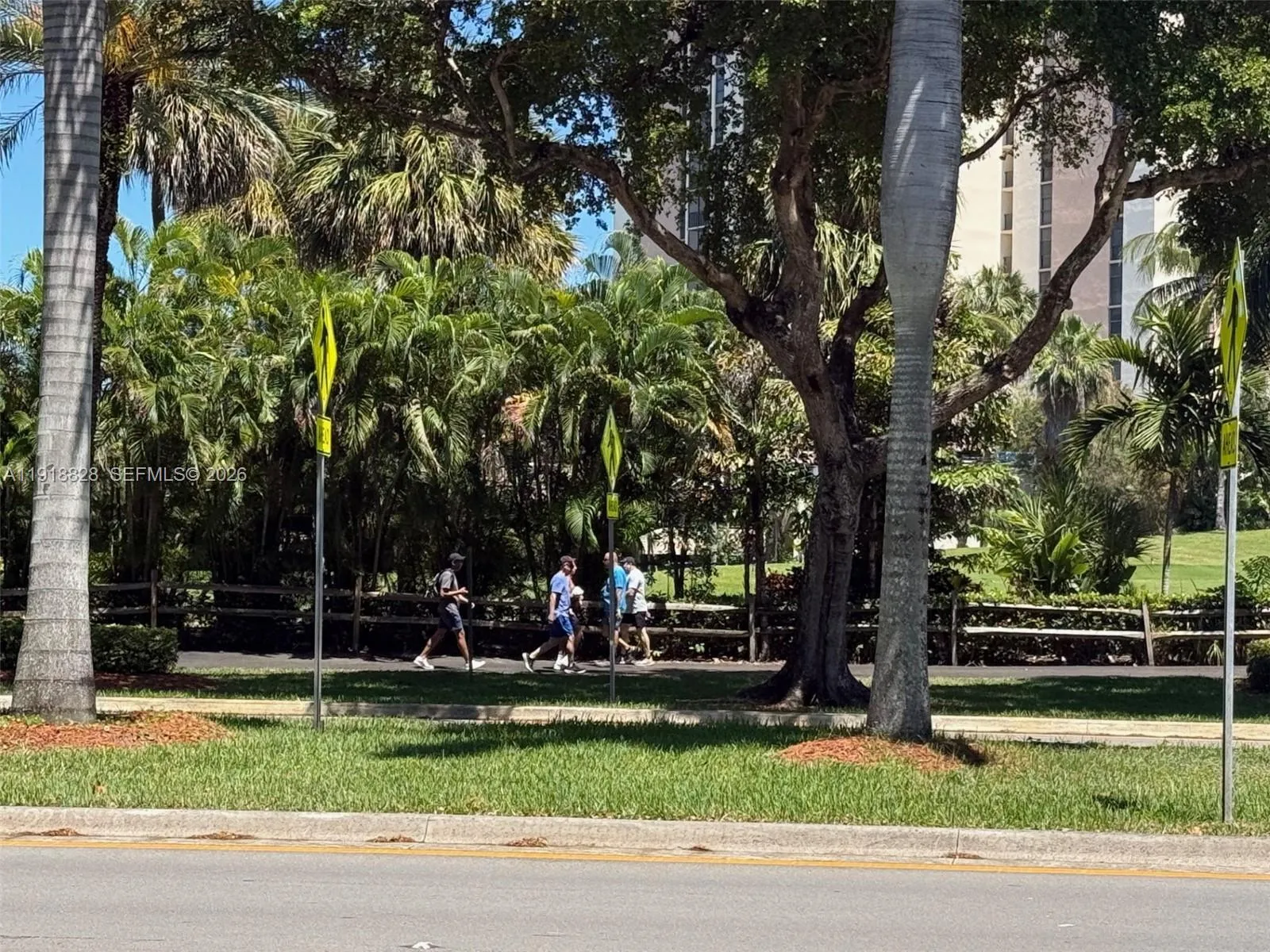 20200 W Country Club Dr 112, Aventura, Florida 331, Aventura, Florida 33180, 3 Bedrooms Bedrooms, ,2 BathroomsBathrooms,Residential,For Sale,20200 W Country Club Dr 112, Aventura, Florida 331,A11918828