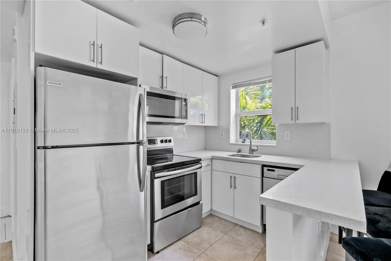 1542 Drexel Ave 306, Miami Beach, Florida 33139, Miami Beach, Florida 33139, 1 Bedroom Bedrooms, ,1 BathroomBathrooms,Residential,For Sale,1542 Drexel Ave 306, Miami Beach, Florida 33139,A11919129