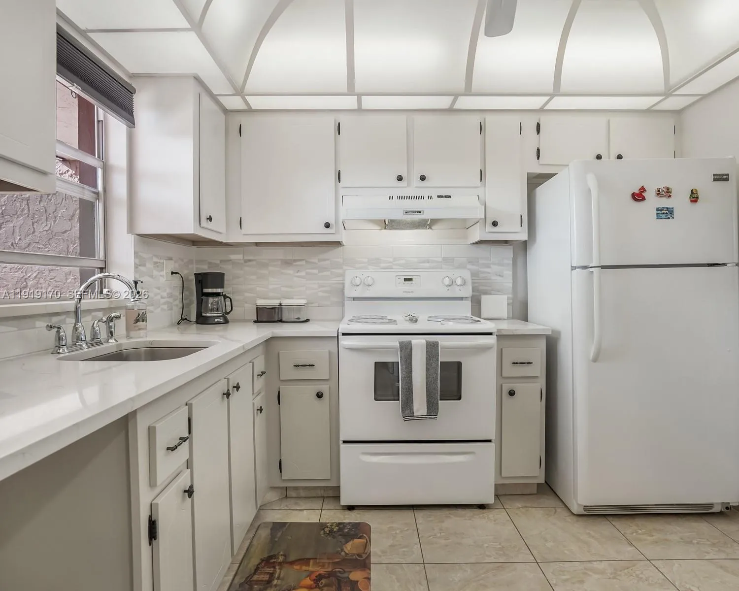 9401 Sunrise Lakes Blvd 302, Sunrise, Florida 3332, Sunrise, Florida 33322, 1 Bedroom Bedrooms, ,1 BathroomBathrooms,Residential,For Sale,9401 Sunrise Lakes Blvd 302, Sunrise, Florida 3332,A11919170