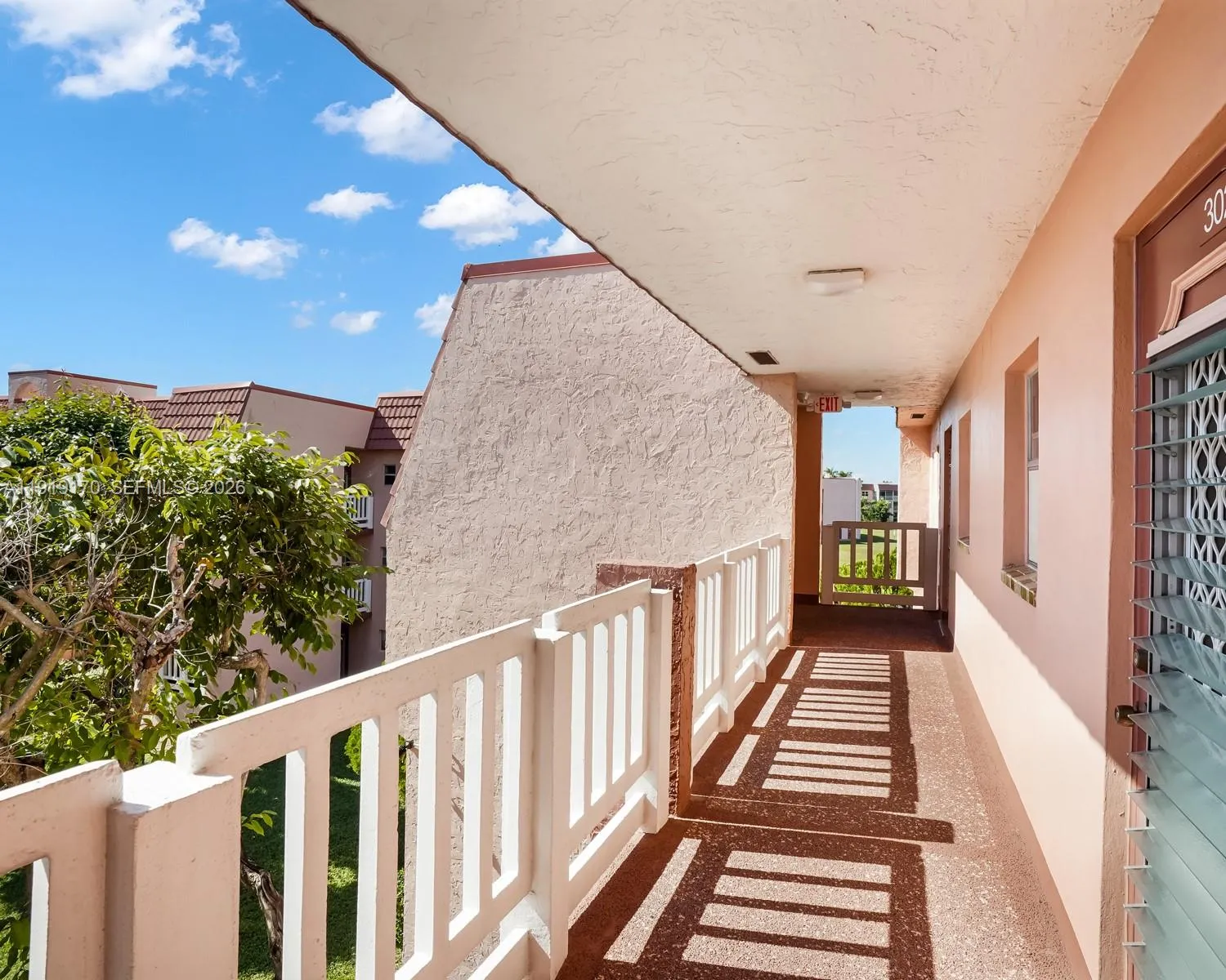 9401 Sunrise Lakes Blvd 302, Sunrise, Florida 3332, Sunrise, Florida 33322, 1 Bedroom Bedrooms, ,1 BathroomBathrooms,Residential,For Sale,9401 Sunrise Lakes Blvd 302, Sunrise, Florida 3332,A11919170