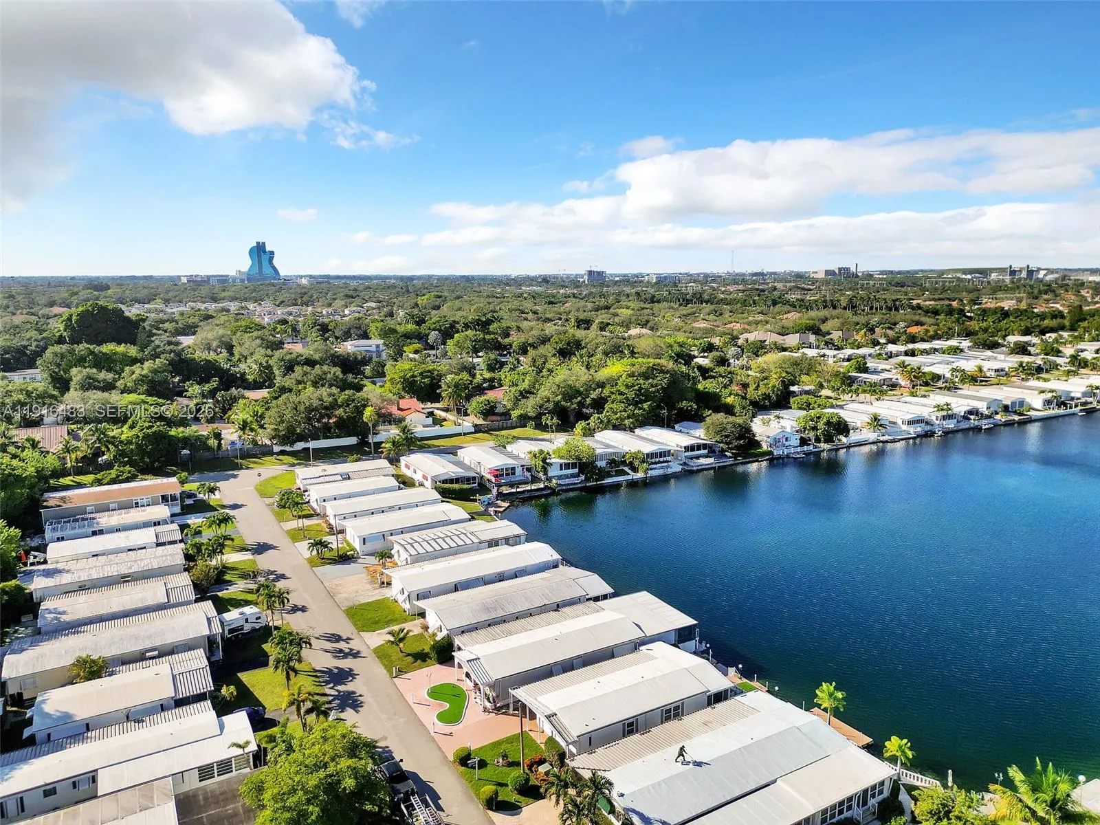 3121 Sw 58th Pl, Dania Beach, Florida 33312, Dania Beach, Florida 33312, 2 Bedrooms Bedrooms, ,2 BathroomsBathrooms,Residential,For Sale,3121 Sw 58th Pl, Dania Beach, Florida 33312,A11916483