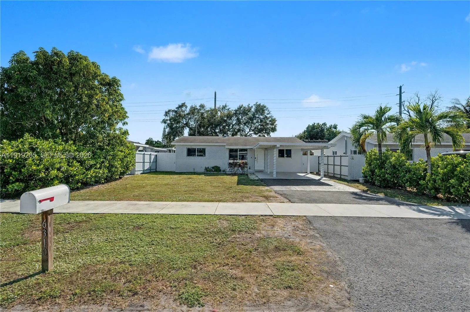 6310 Adams St, Hollywood, Florida 33023, Hollywood, Florida 33023, 3 Bedrooms Bedrooms, 8 Rooms Rooms,2 BathroomsBathrooms,Residential,For Sale,6310 Adams St, Hollywood, Florida 33023,A11919285