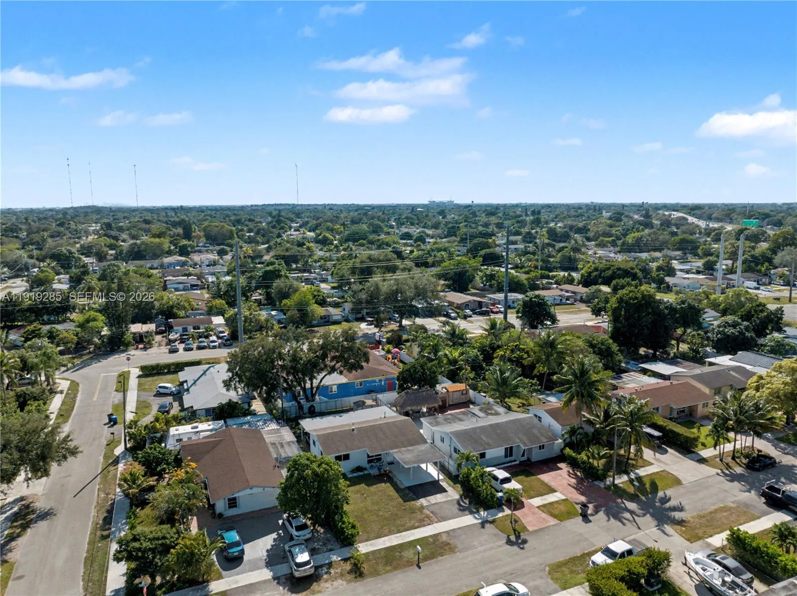 6310 Adams St, Hollywood, Florida 33023, Hollywood, Florida 33023, 3 Bedrooms Bedrooms, 8 Rooms Rooms,2 BathroomsBathrooms,Residential,For Sale,6310 Adams St, Hollywood, Florida 33023,A11919285