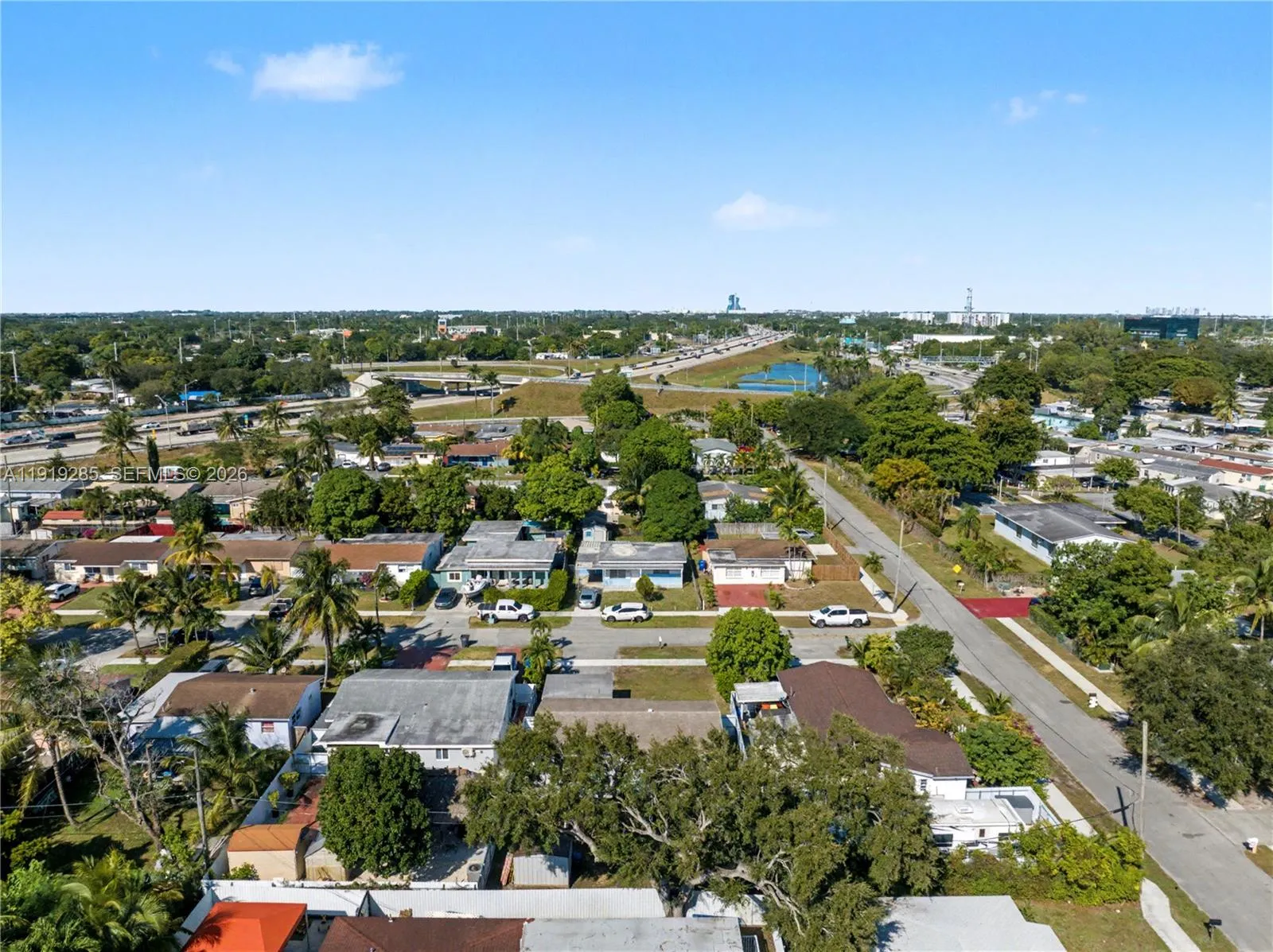 6310 Adams St, Hollywood, Florida 33023, Hollywood, Florida 33023, 3 Bedrooms Bedrooms, 8 Rooms Rooms,2 BathroomsBathrooms,Residential,For Sale,6310 Adams St, Hollywood, Florida 33023,A11919285