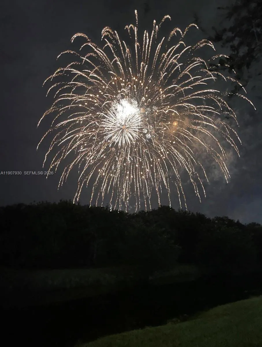 Breathtaking sunset views over the canal the community’s main gathering spot for the annual Fourth of July fireworks, right from your own backyard.