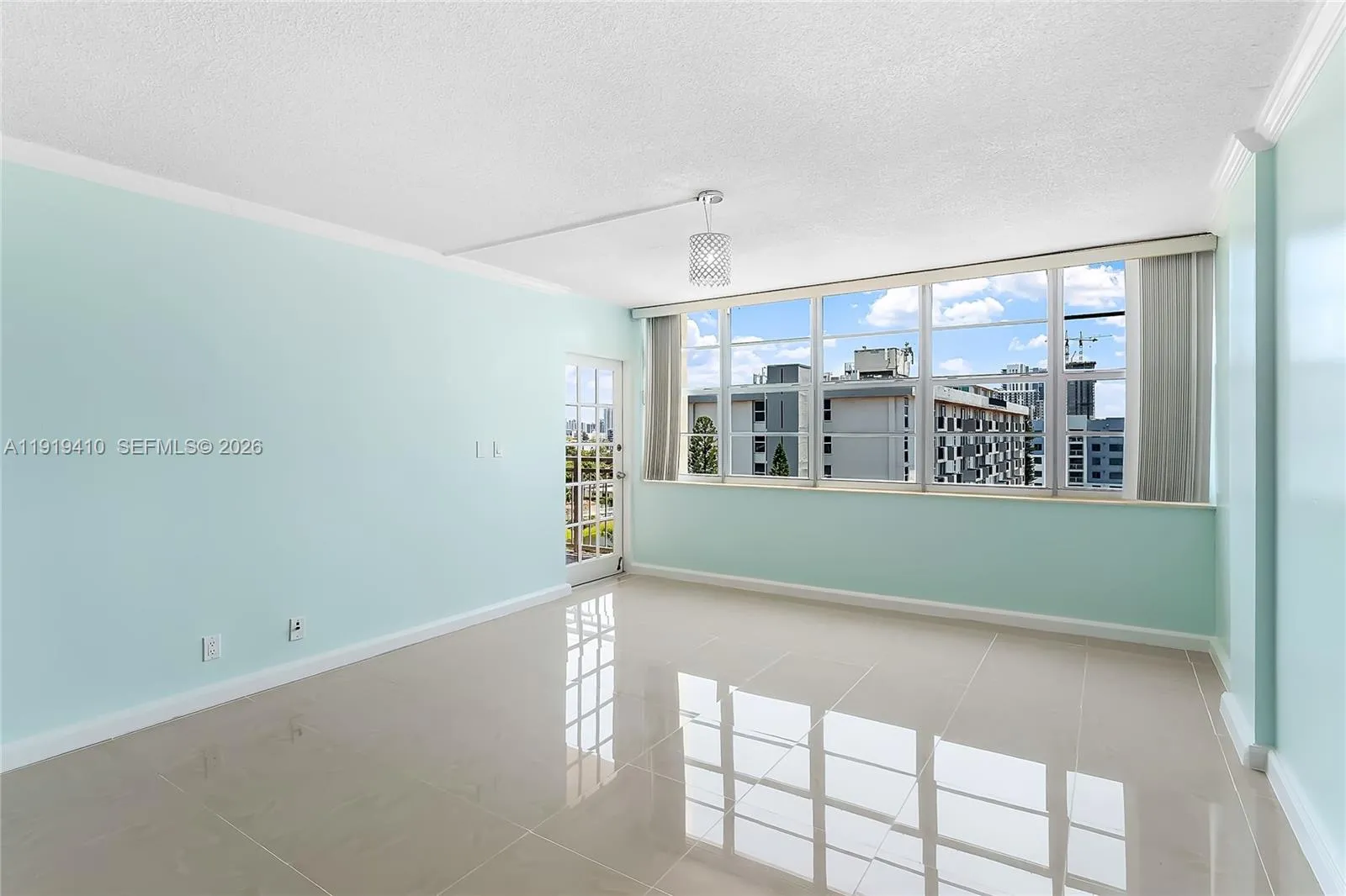 2025 Ne 164th St 907, North Miami Beach, Florida 3, North Miami Beach, Florida 33162, 1 Bedroom Bedrooms, ,1 BathroomBathrooms,Residential,For Sale,2025 Ne 164th St 907, North Miami Beach, Florida 3,A11919410