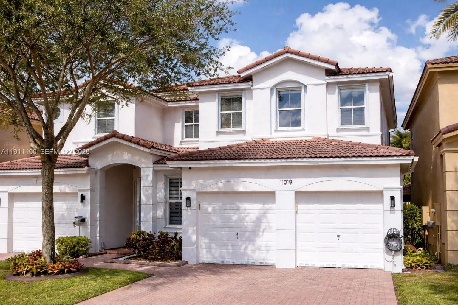 Doral, Florida 33178, 4 Bedrooms Bedrooms, ,3 BathroomsBathrooms,Residential,For Sale,A11911100